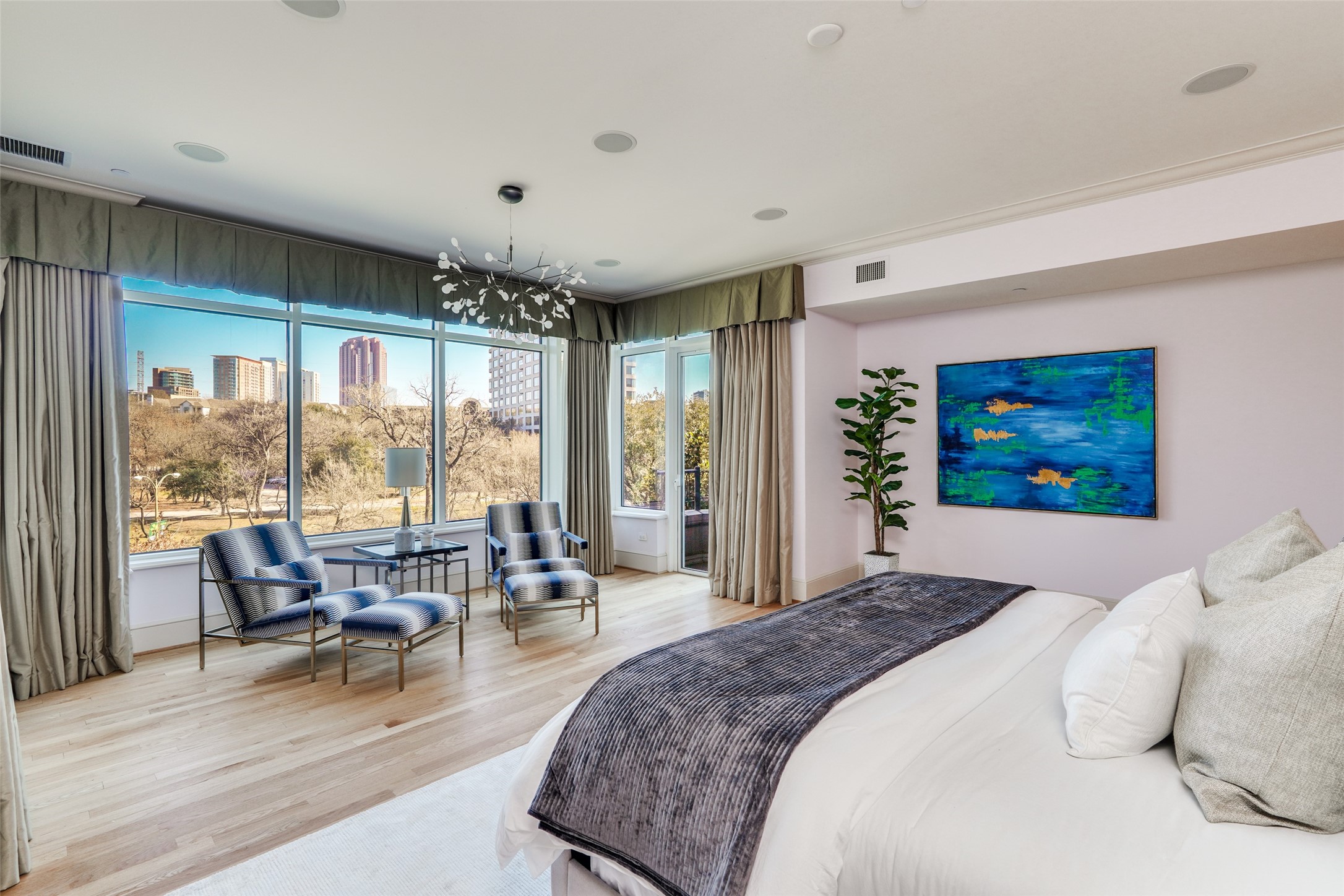 3505 Turtle Creek Boulevard Dallas TX 75219