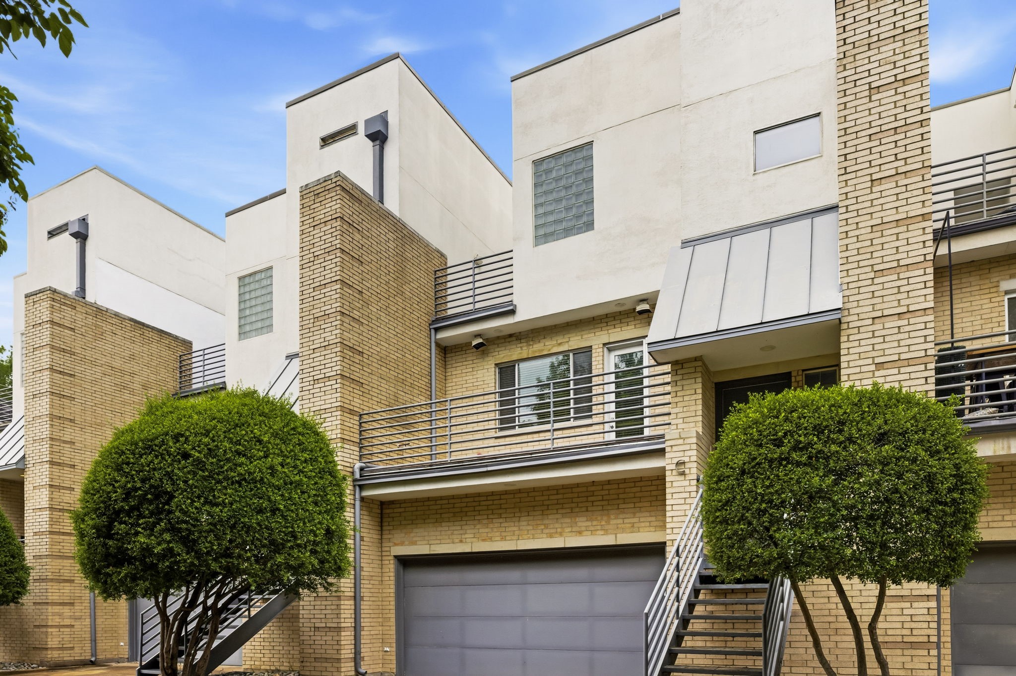3925 Gilbert Avenue Dallas TX 75219