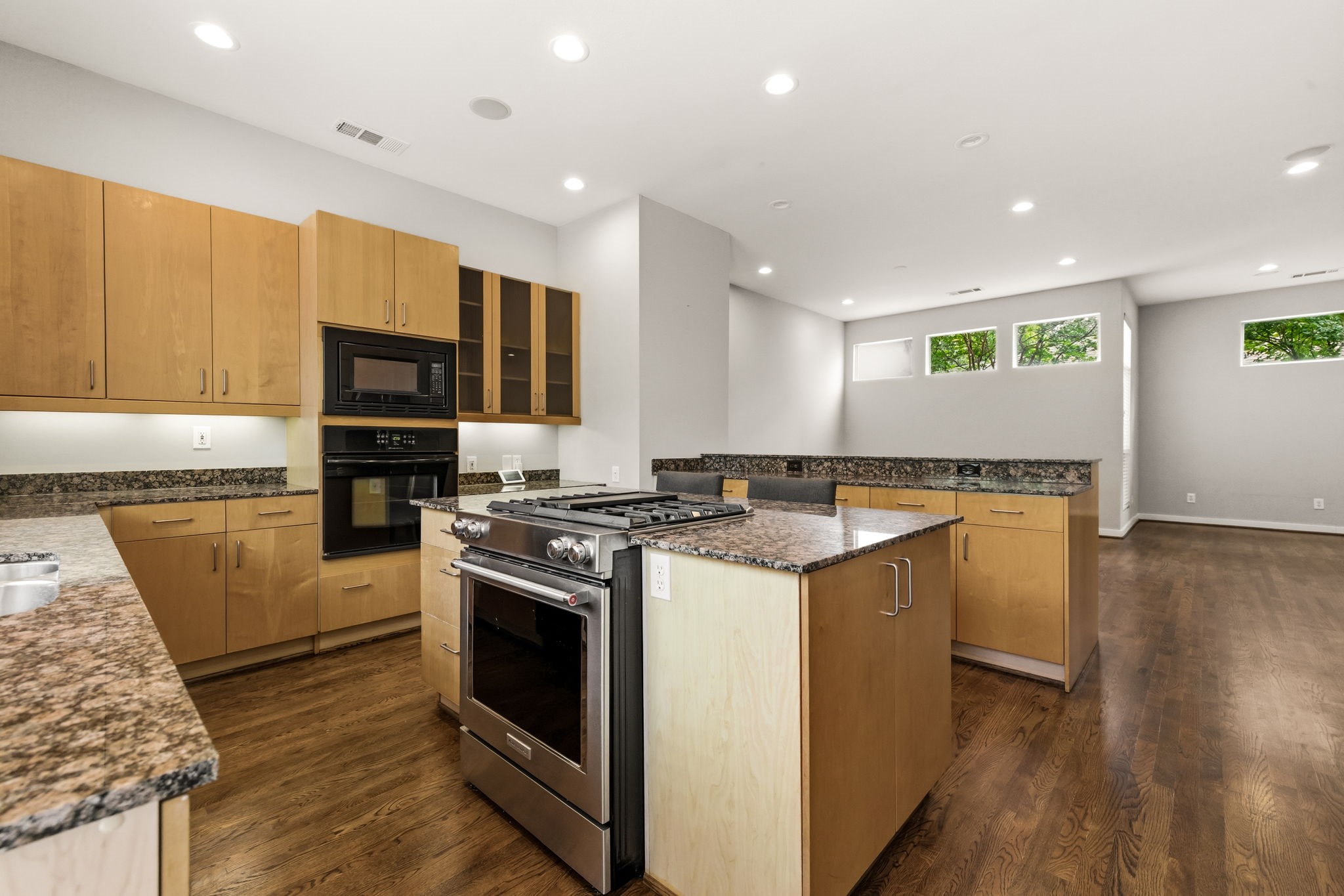 3925 Gilbert Avenue Dallas TX 75219