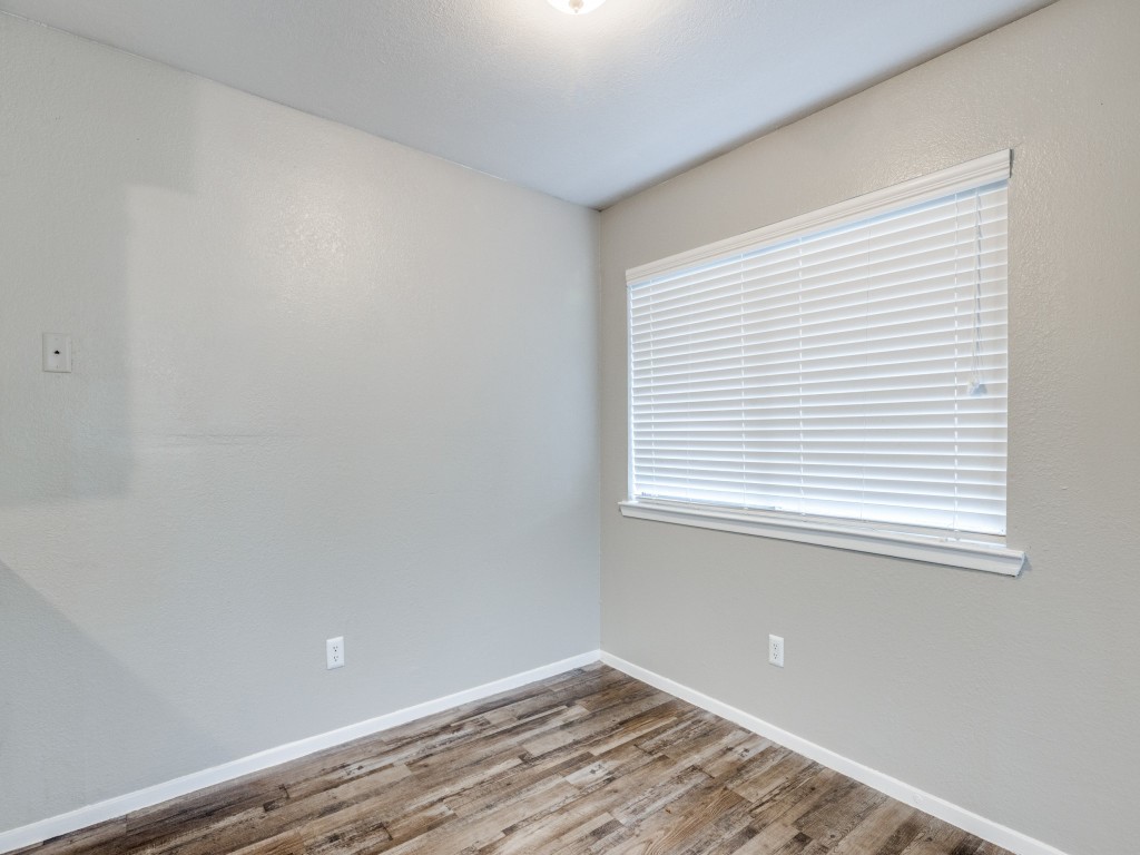 1122 Millview Drive Arlington TX 76012