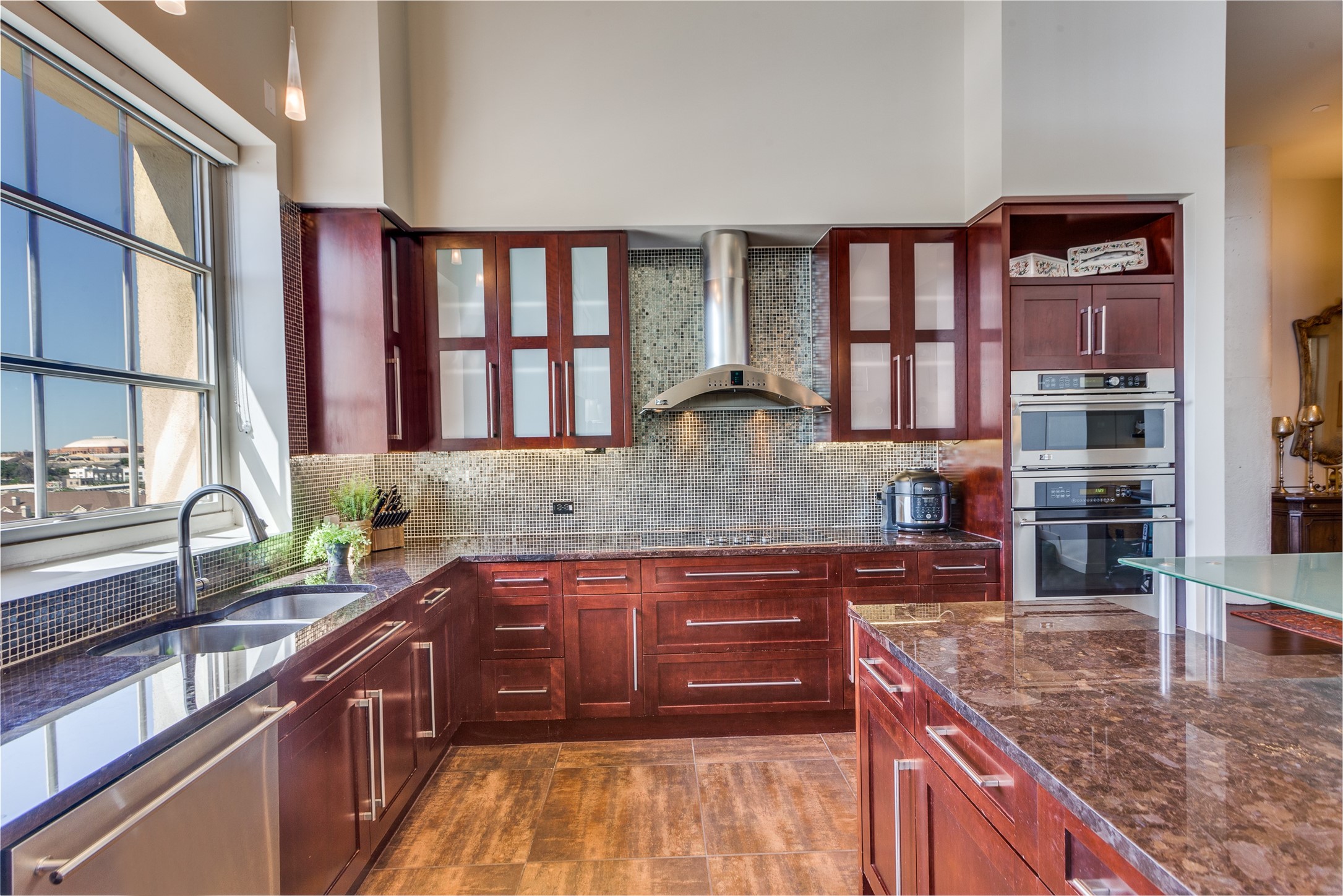 2600 W 7th Street Fort Worth TX 76107