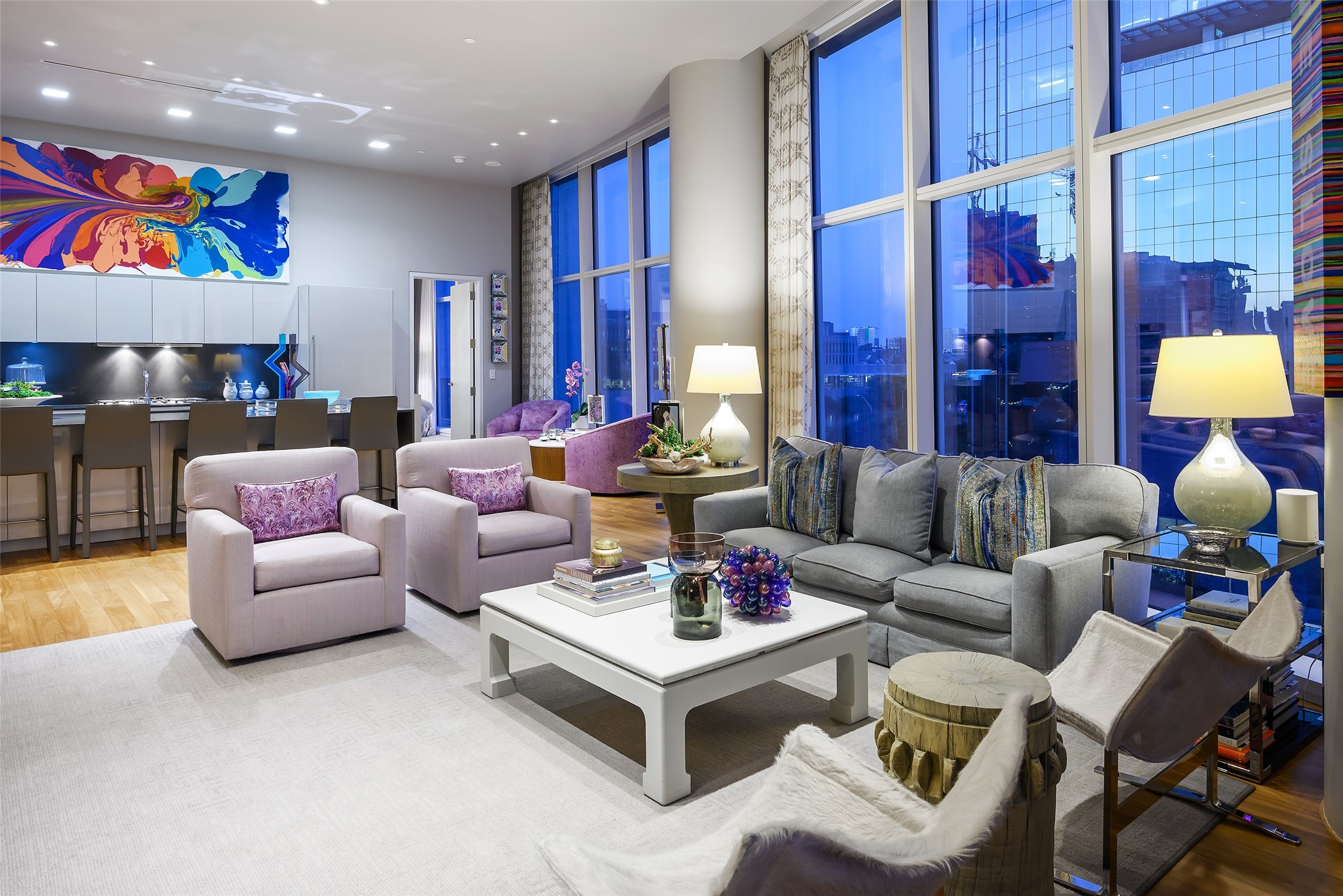 Dallas TX, 1918 Olive Street, Unit 402