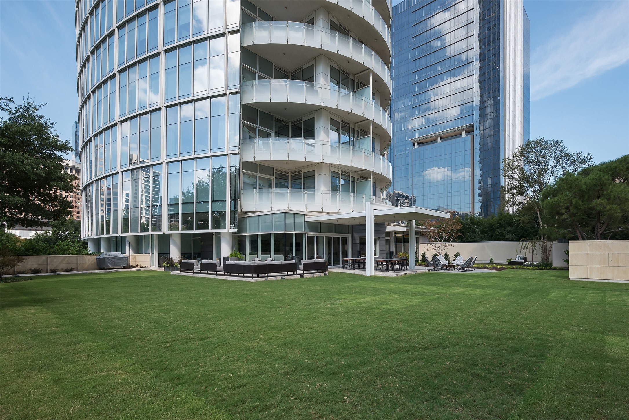1918 Olive Street Dallas TX 75201