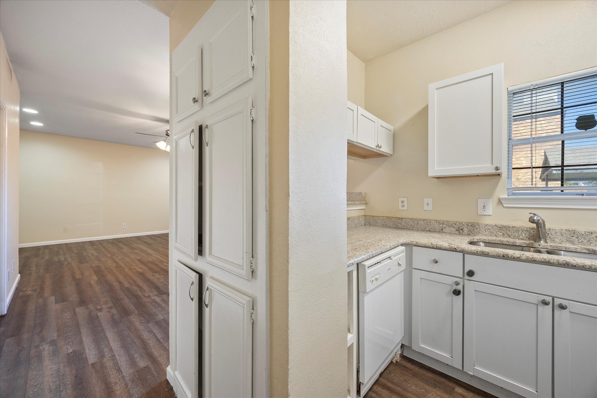4422 Point Boulevard Garland TX 75043