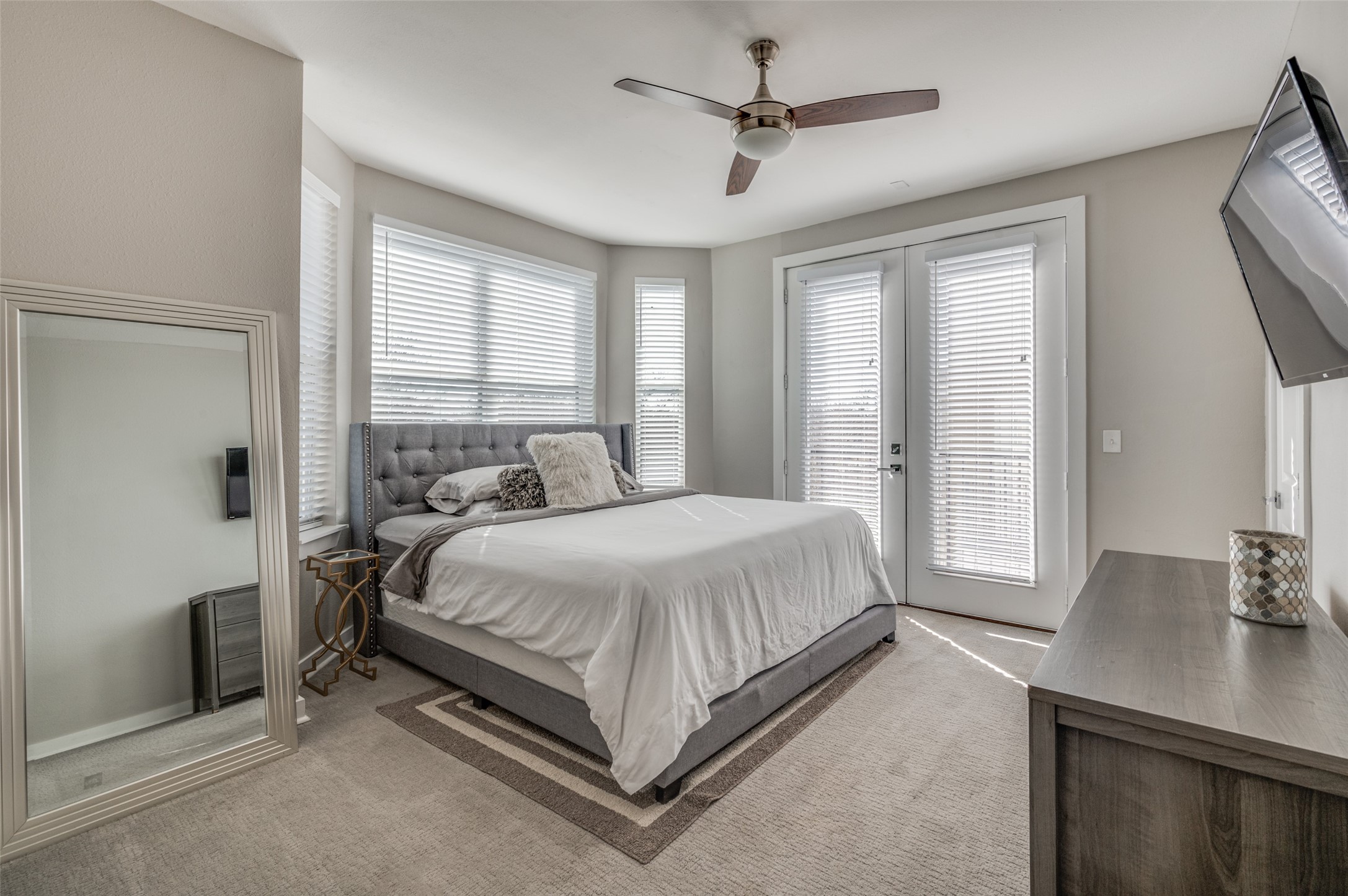 1211 Beaconsfield Lane Arlington TX 76011