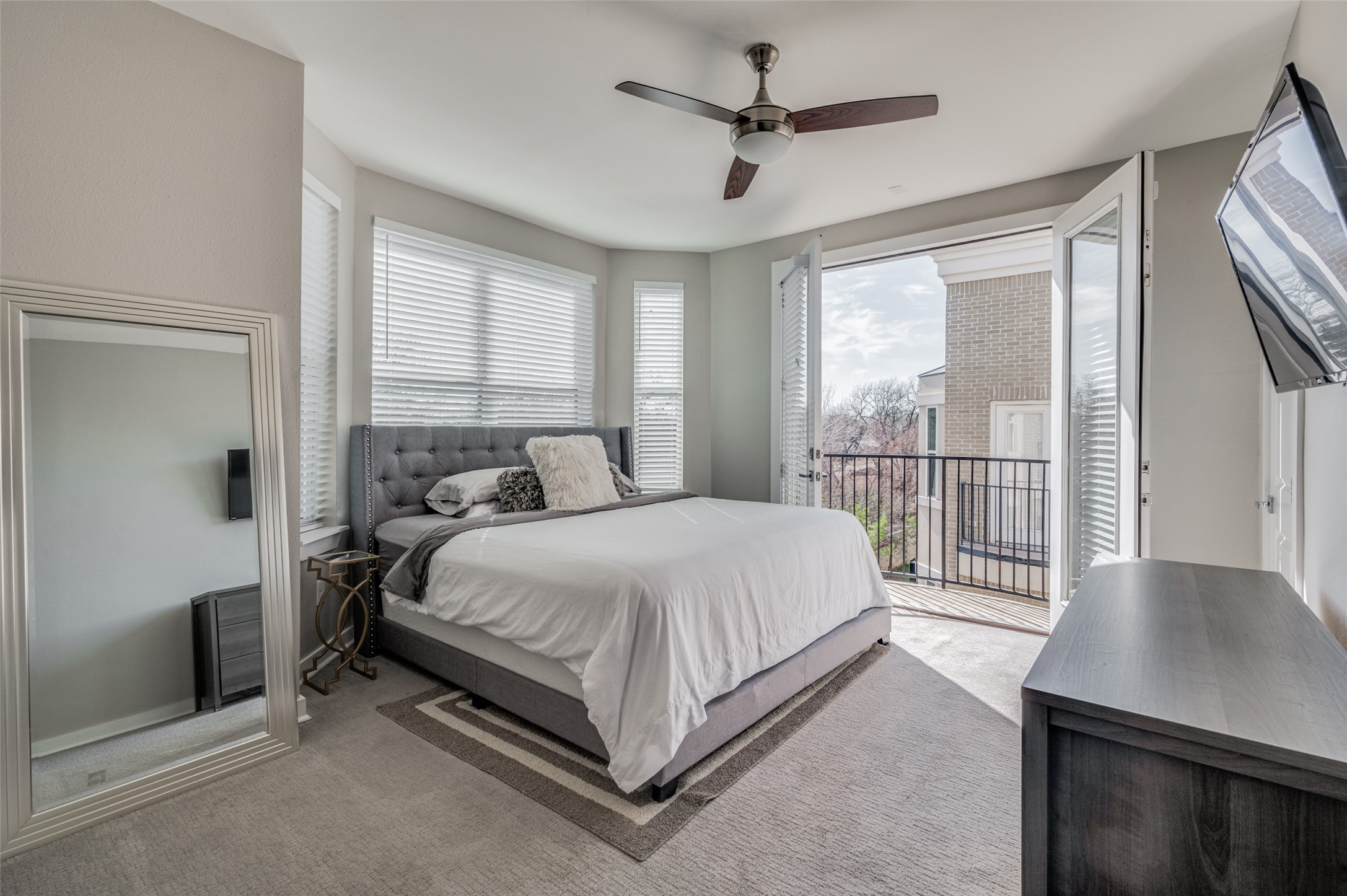 1211 Beaconsfield Lane Arlington TX 76011