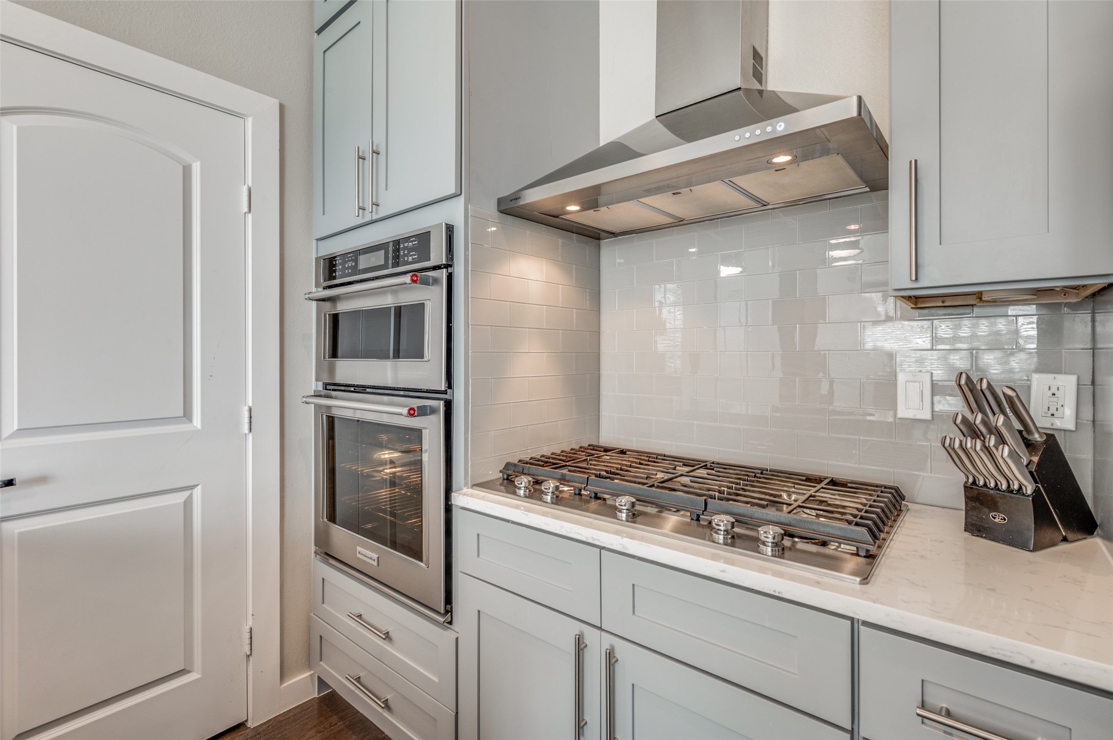 1211 Beaconsfield Lane Arlington TX 76011