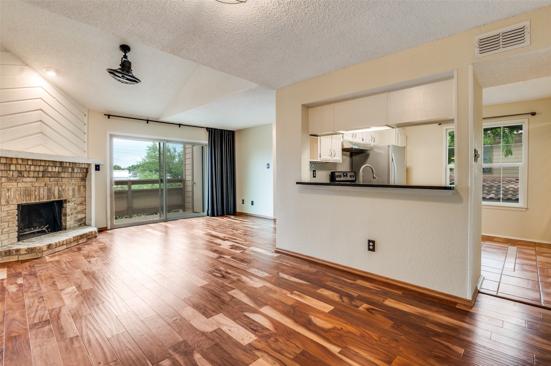 7640 W Greenway Boulevard Dallas TX 75209
