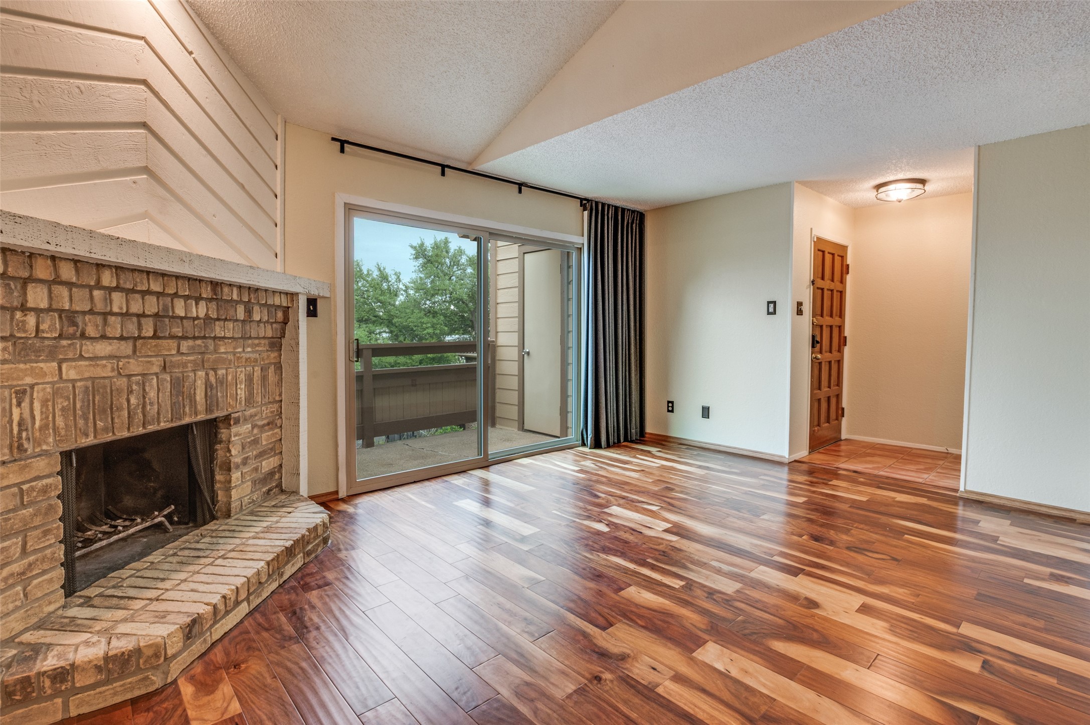 7640 W Greenway Boulevard Dallas TX 75209