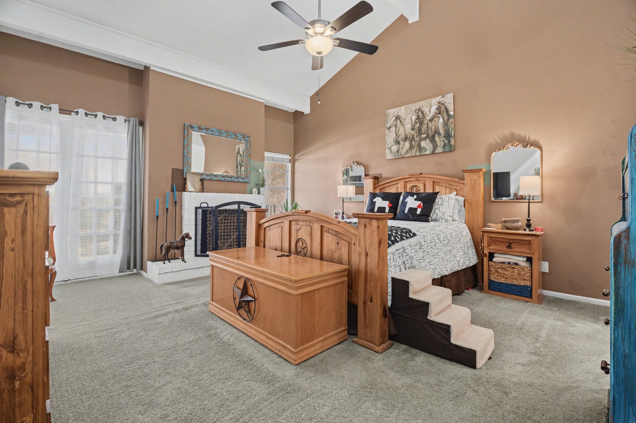 9446 Chimney Corner Lane Dallas TX 75243