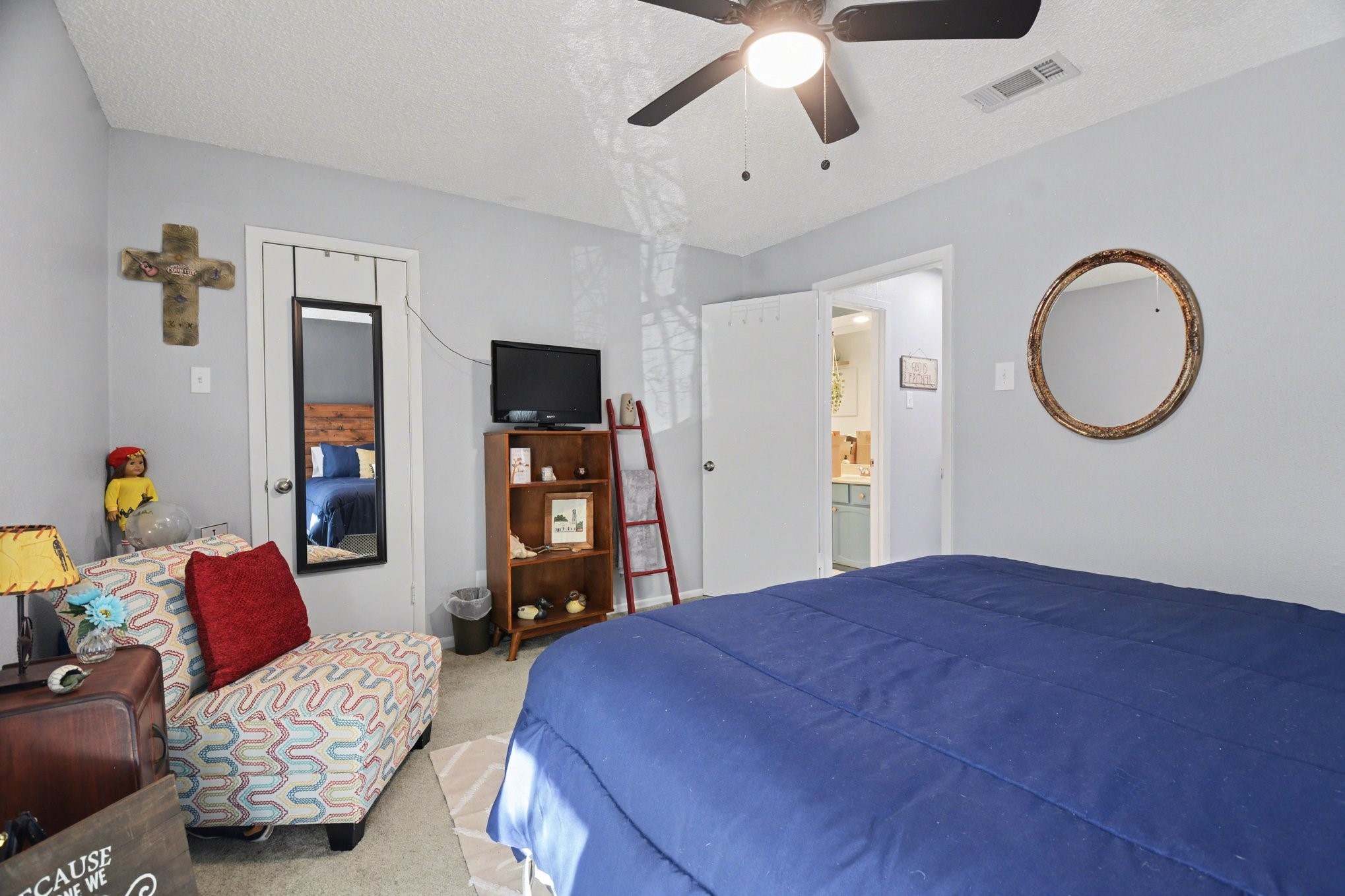 9446 Chimney Corner Lane Dallas TX 75243