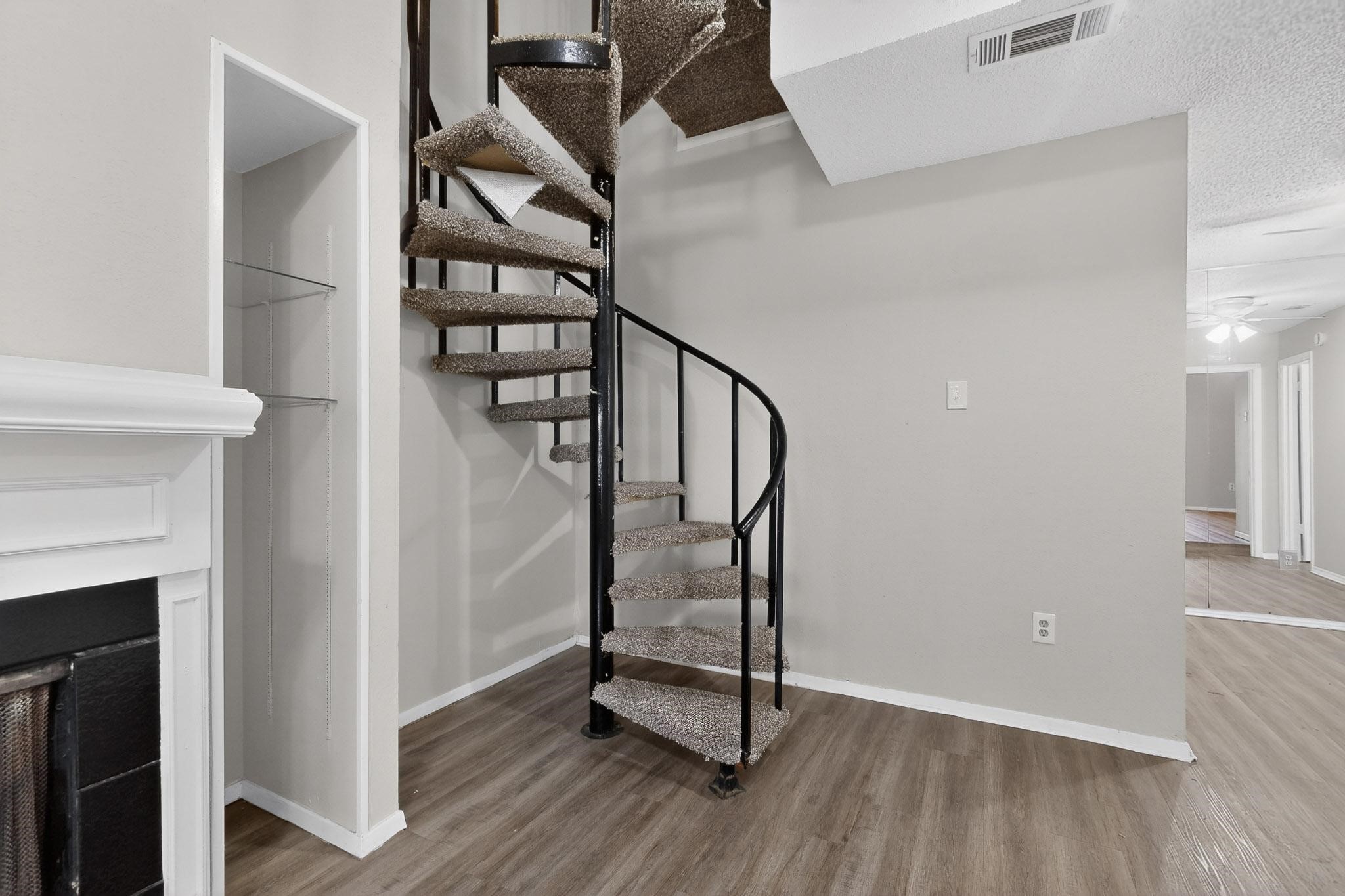 9696 Walnut Street Dallas TX 75243
