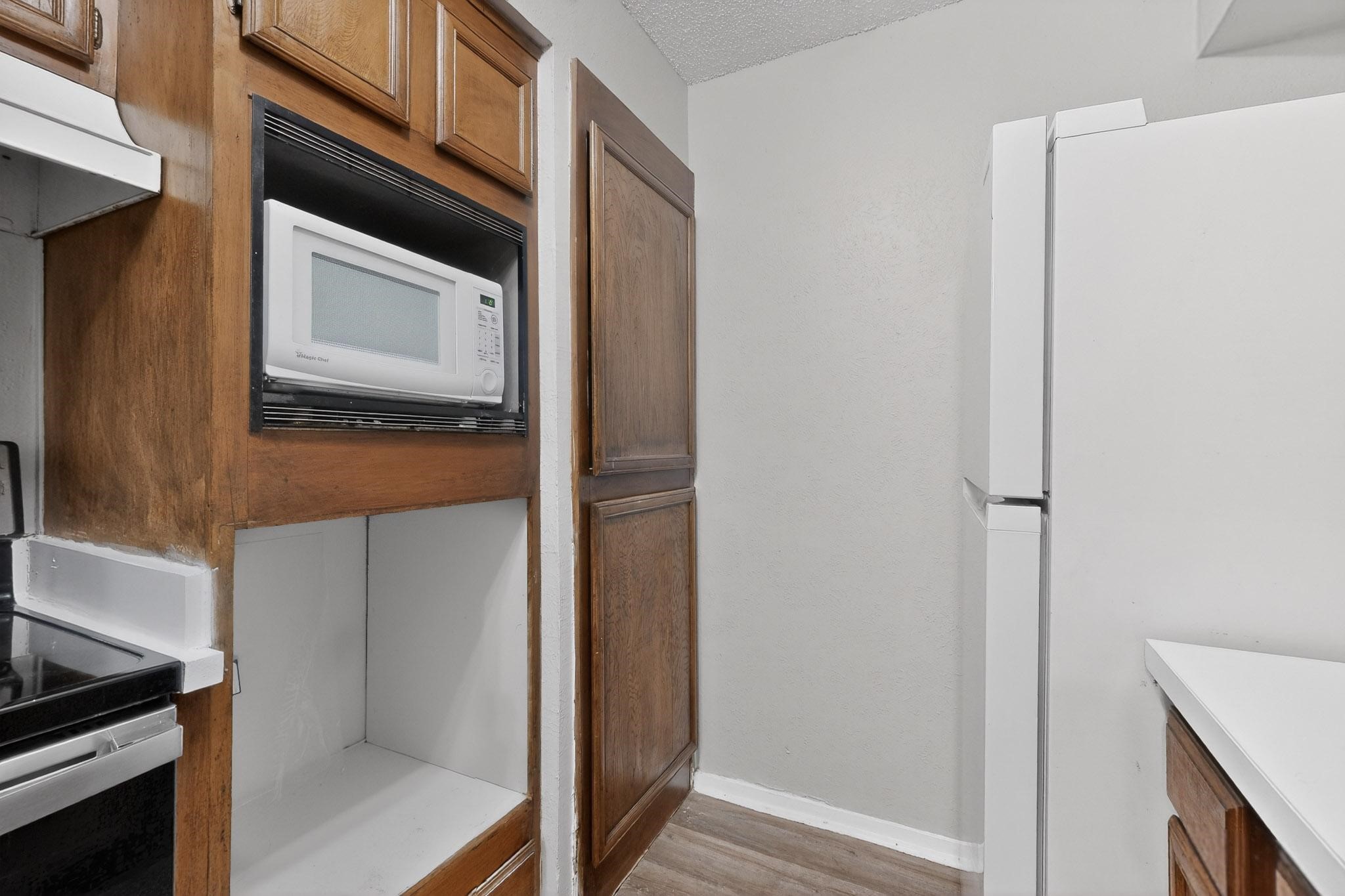 9696 Walnut Street Dallas TX 75243