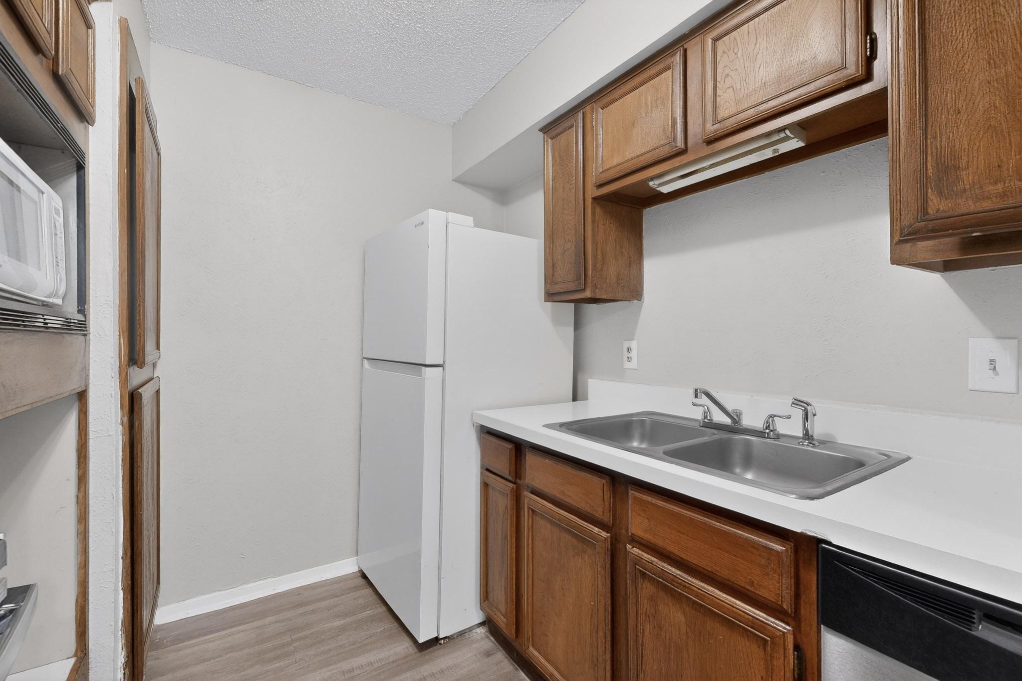 9696 Walnut Street Dallas TX 75243
