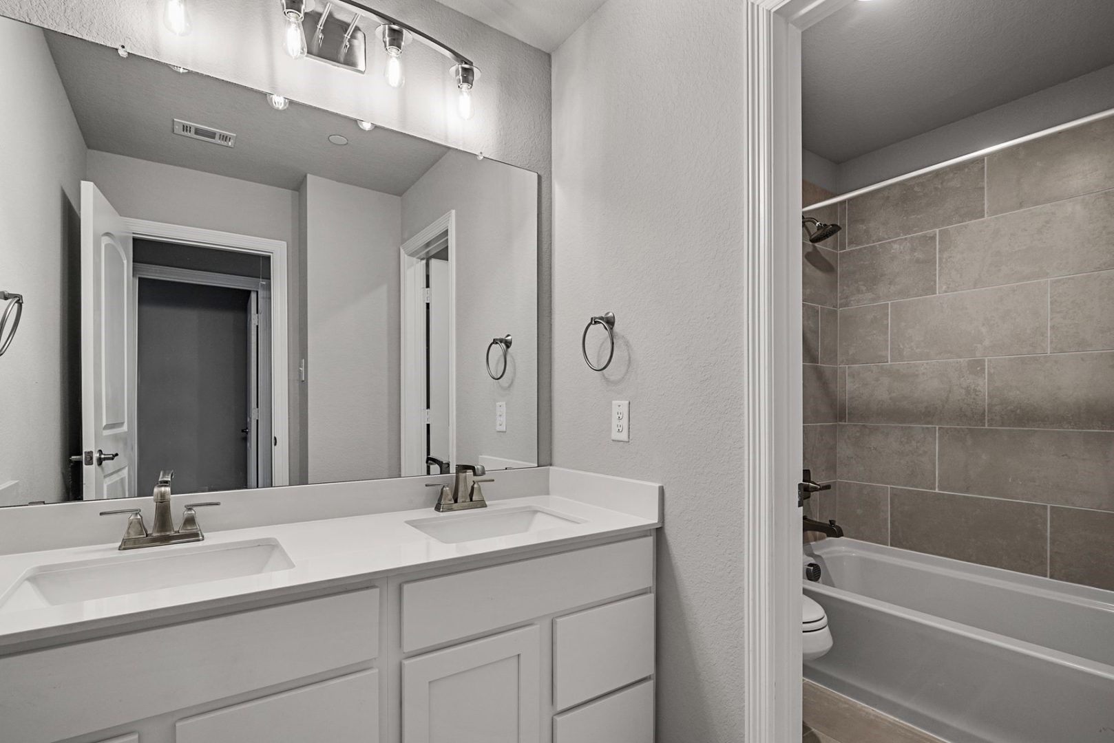 1894 Indigo Lane Heartland TX 75114