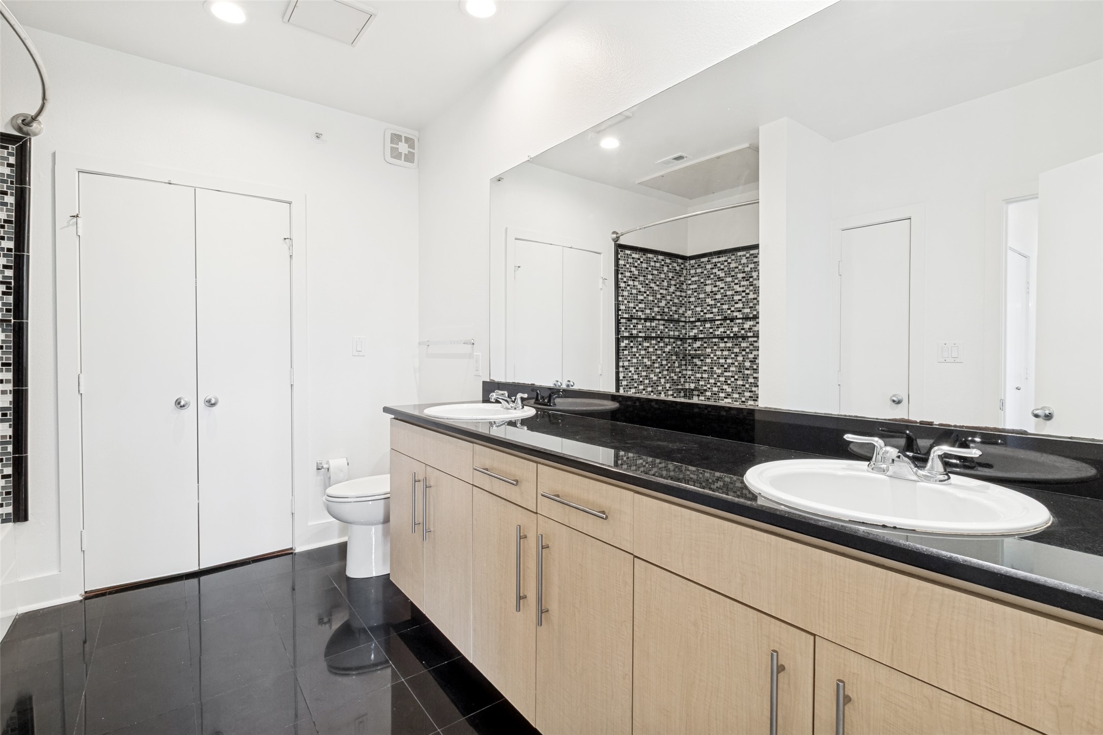 4414 Cedar Springs Road Dallas TX 75219