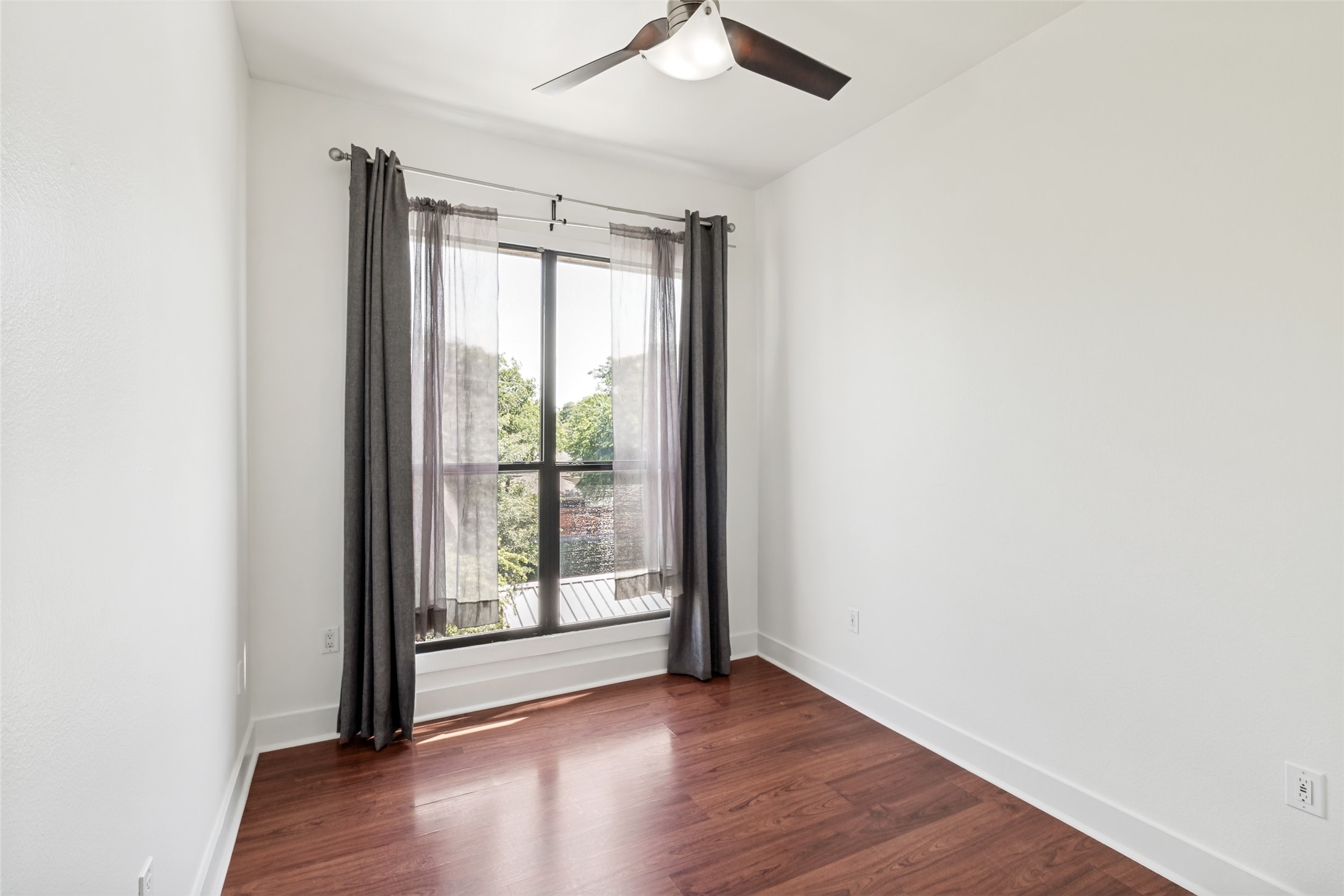 4414 Cedar Springs Road Dallas TX 75219
