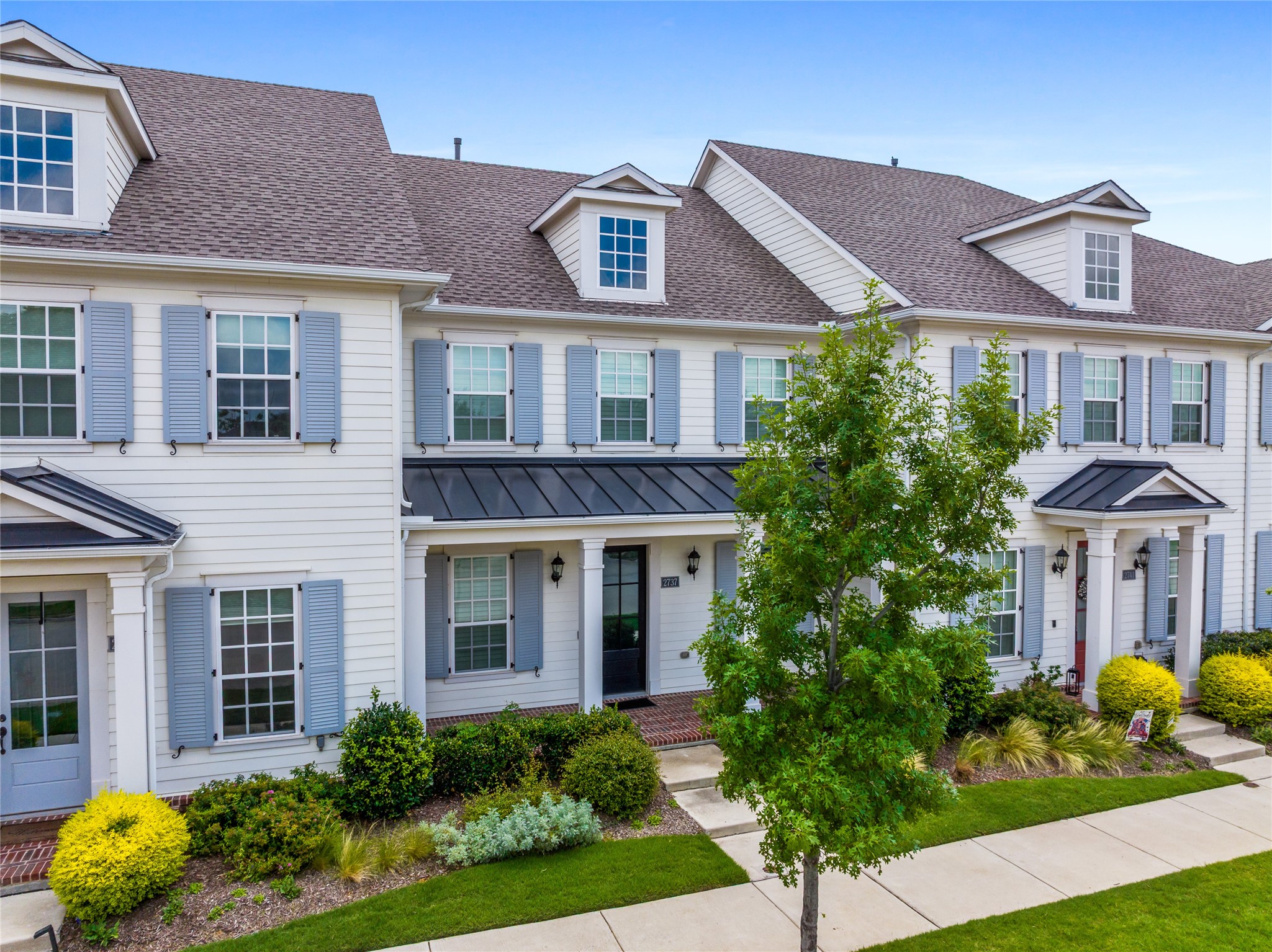2737 S Market Square Northlake TX 76247