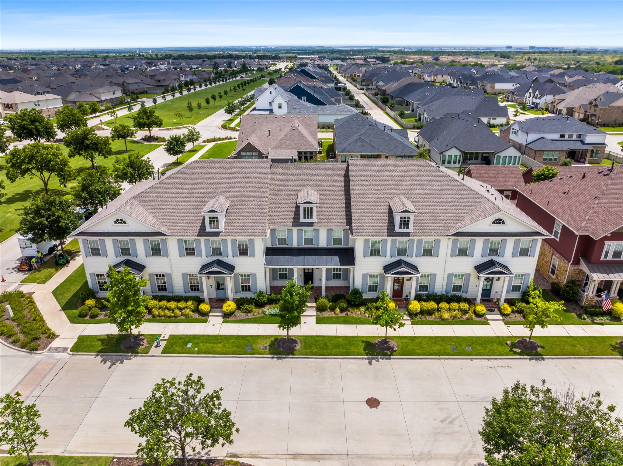 2737 S Market Square Northlake TX 76247