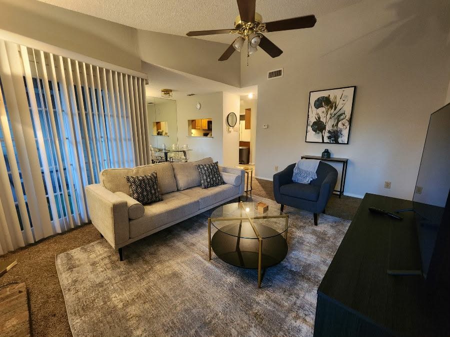 1100 Riverchase Lane Arlington TX 76011