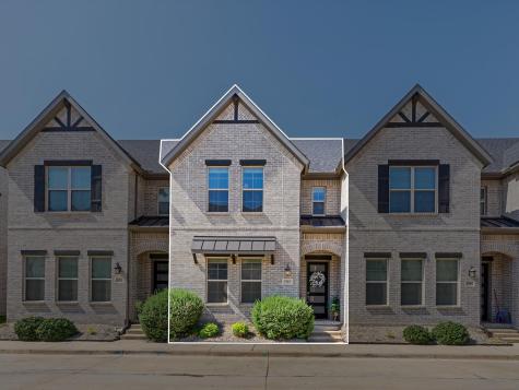 1903 Melinda Lane Farmers Branch TX 75234