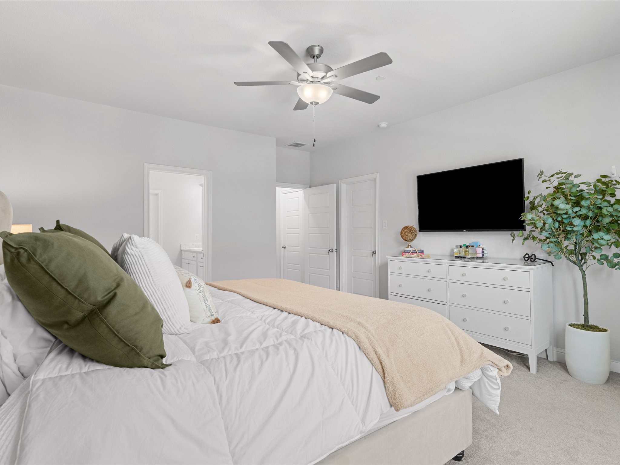 1903 Melinda Lane Farmers Branch TX 75234