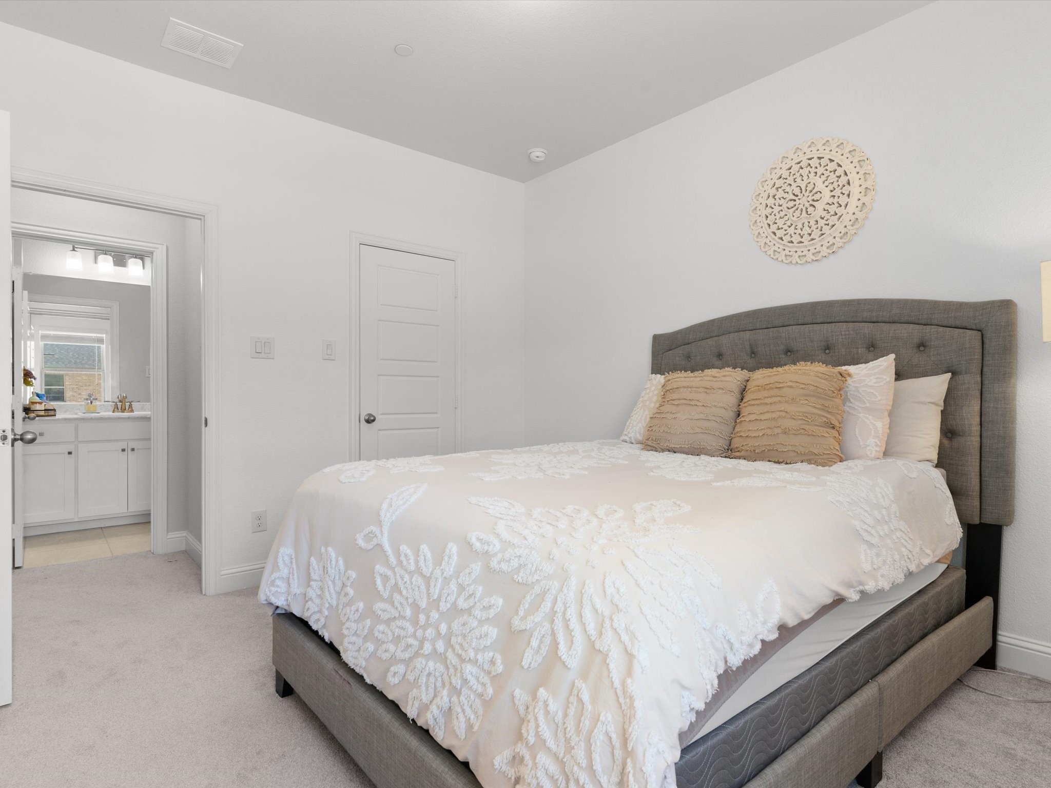 1903 Melinda Lane Farmers Branch TX 75234