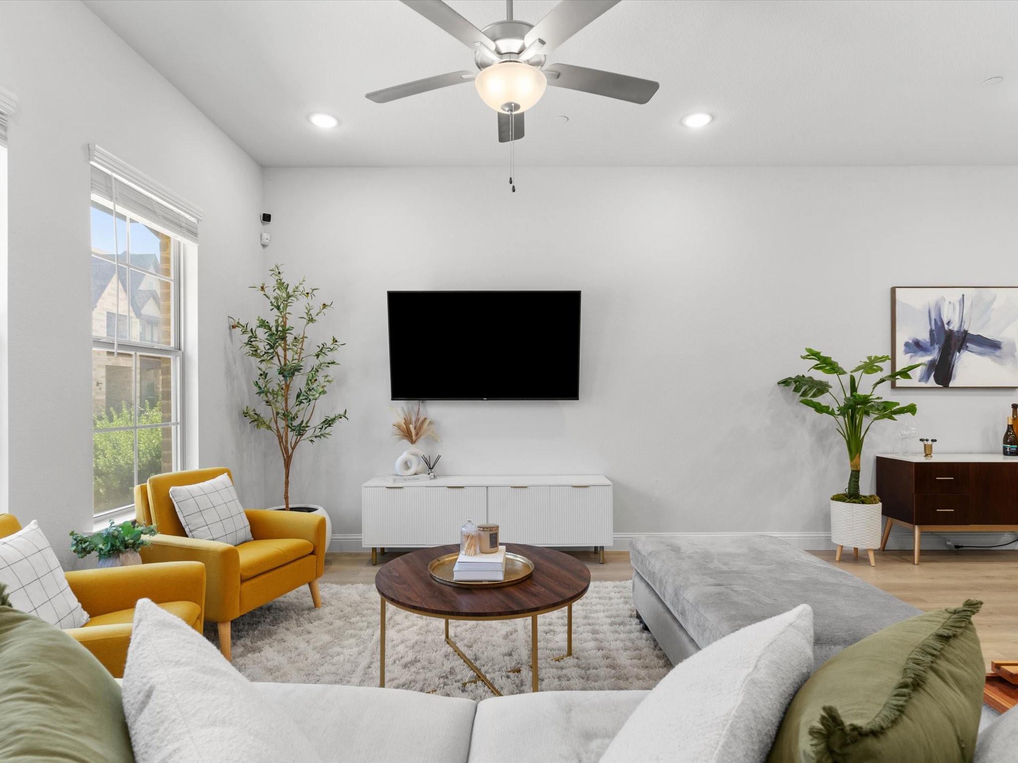 1903 Melinda Lane Farmers Branch TX 75234