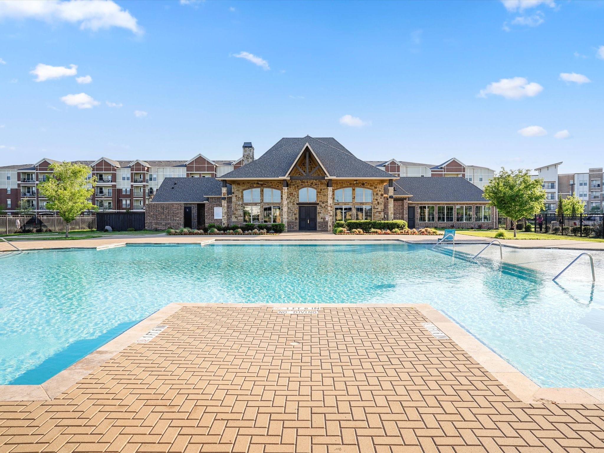 1903 Melinda Lane Farmers Branch TX 75234