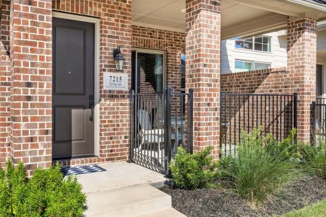 7215 Calistoga Lane Grand Prairie TX 75054
