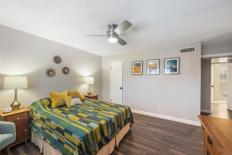 6007 Sandhurst Lane Dallas TX 75206