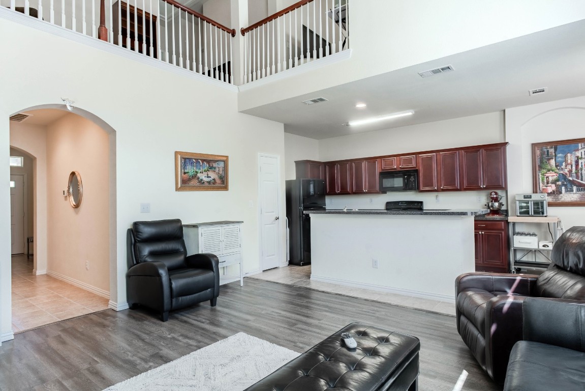 8036 Mimosa Drive North Richland Hills TX 76180