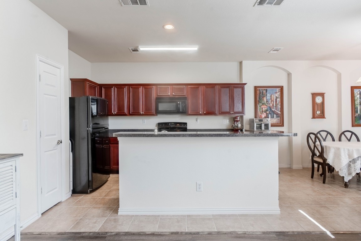 8036 Mimosa Drive North Richland Hills TX 76180