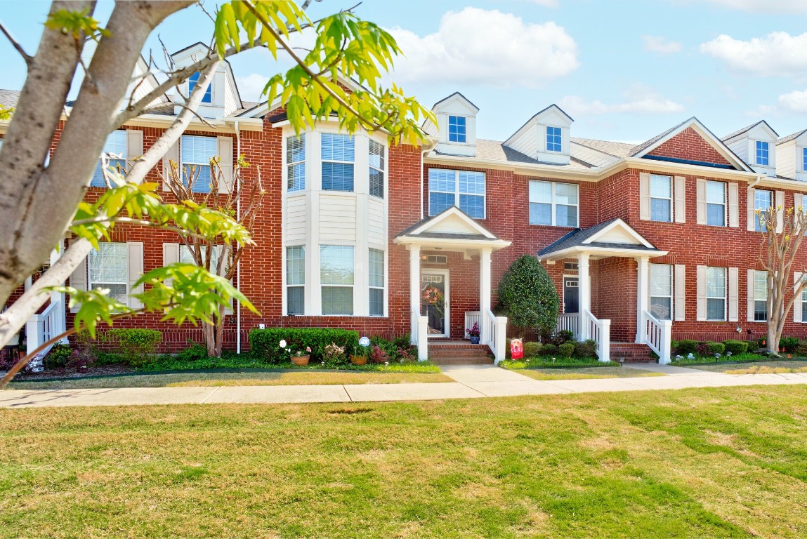 8036 Mimosa Drive North Richland Hills TX 76180