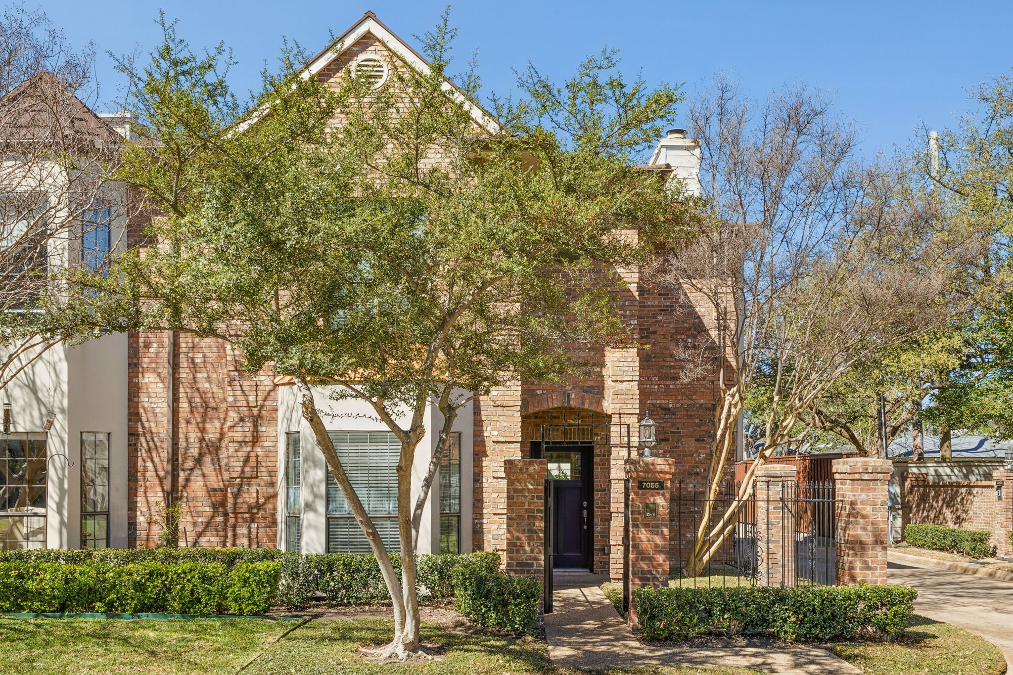 7055 Inwood Road Dallas TX 75209
