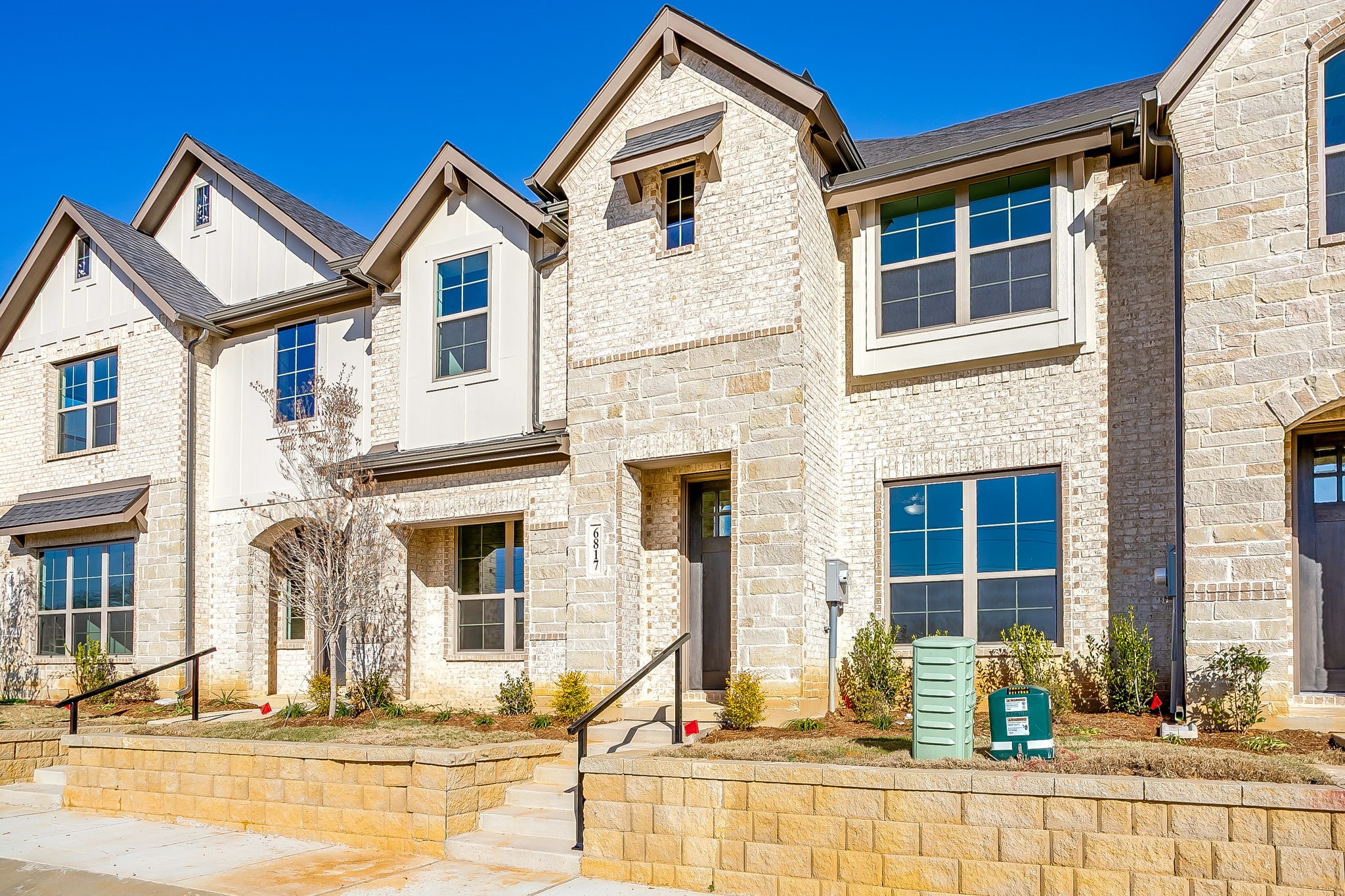 6817 Robert Reed Drive Arlington TX 76001