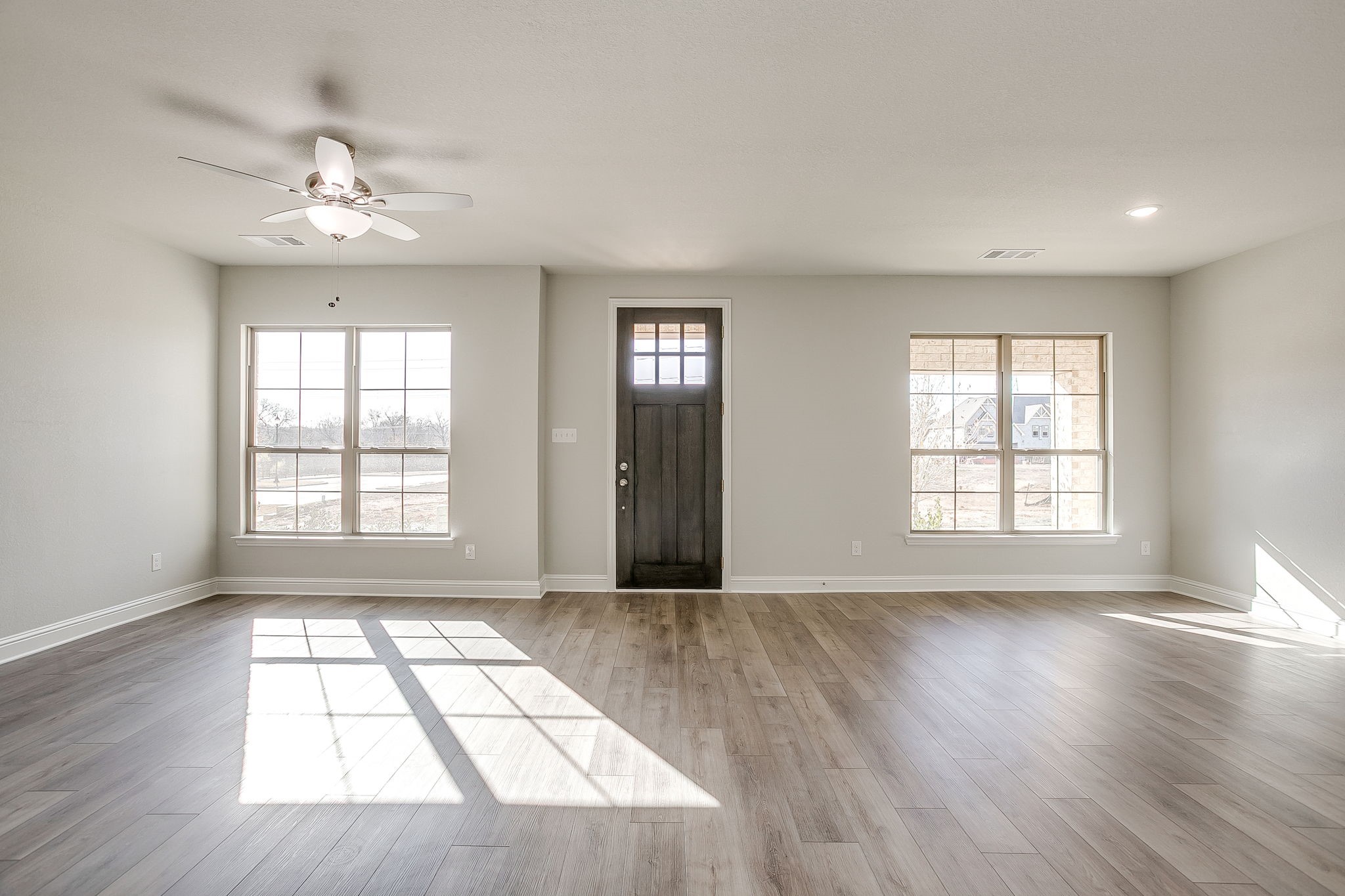 6817 Robert Reed Drive Arlington TX 76001