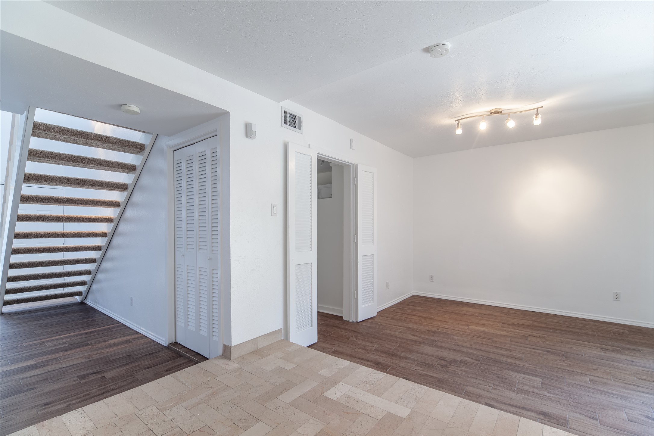10417 Shadow Bend Drive Dallas TX 75230