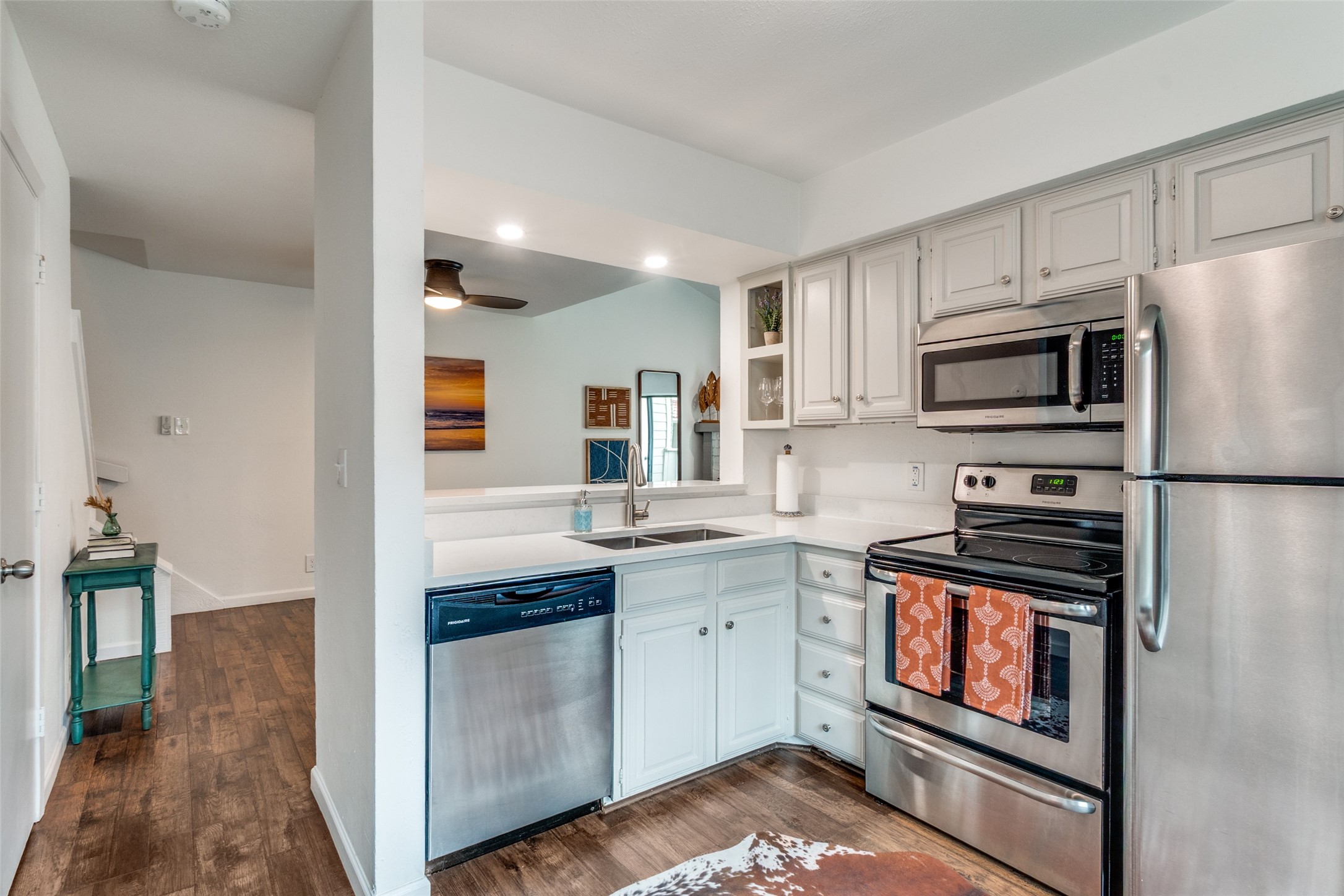 5200 Martel Avenue Dallas TX 75206