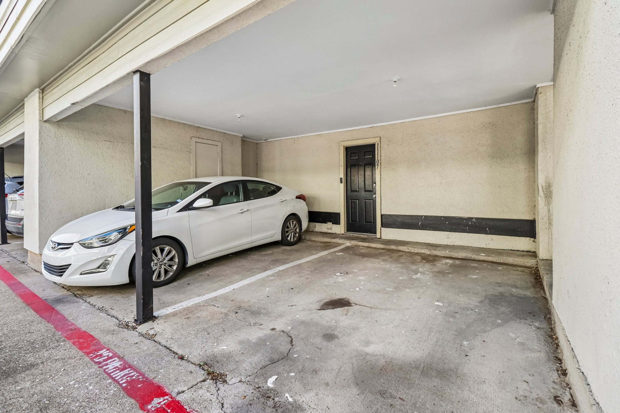9607 Walnut Street Dallas TX 75243