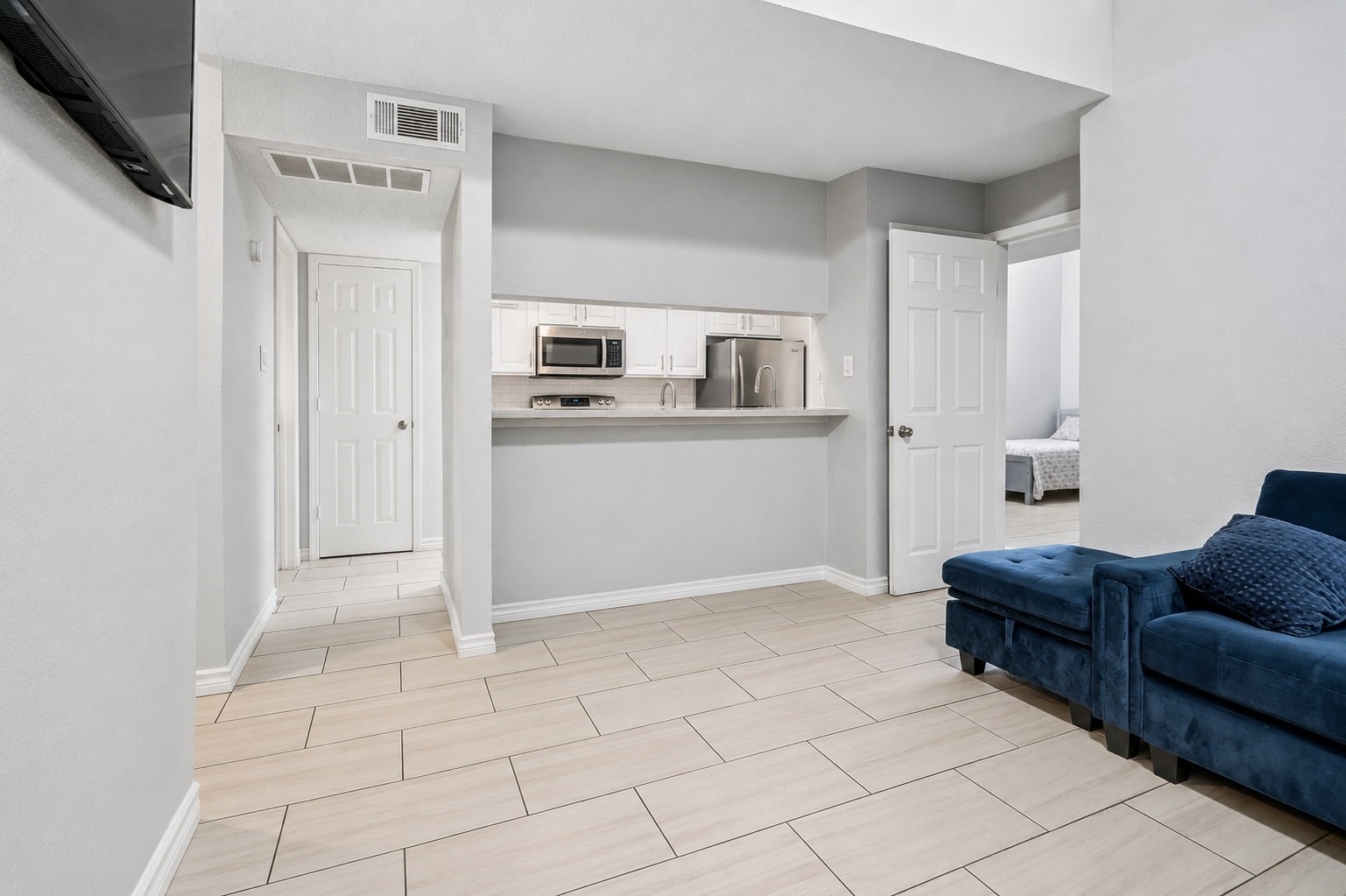 9607 Walnut Street Dallas TX 75243