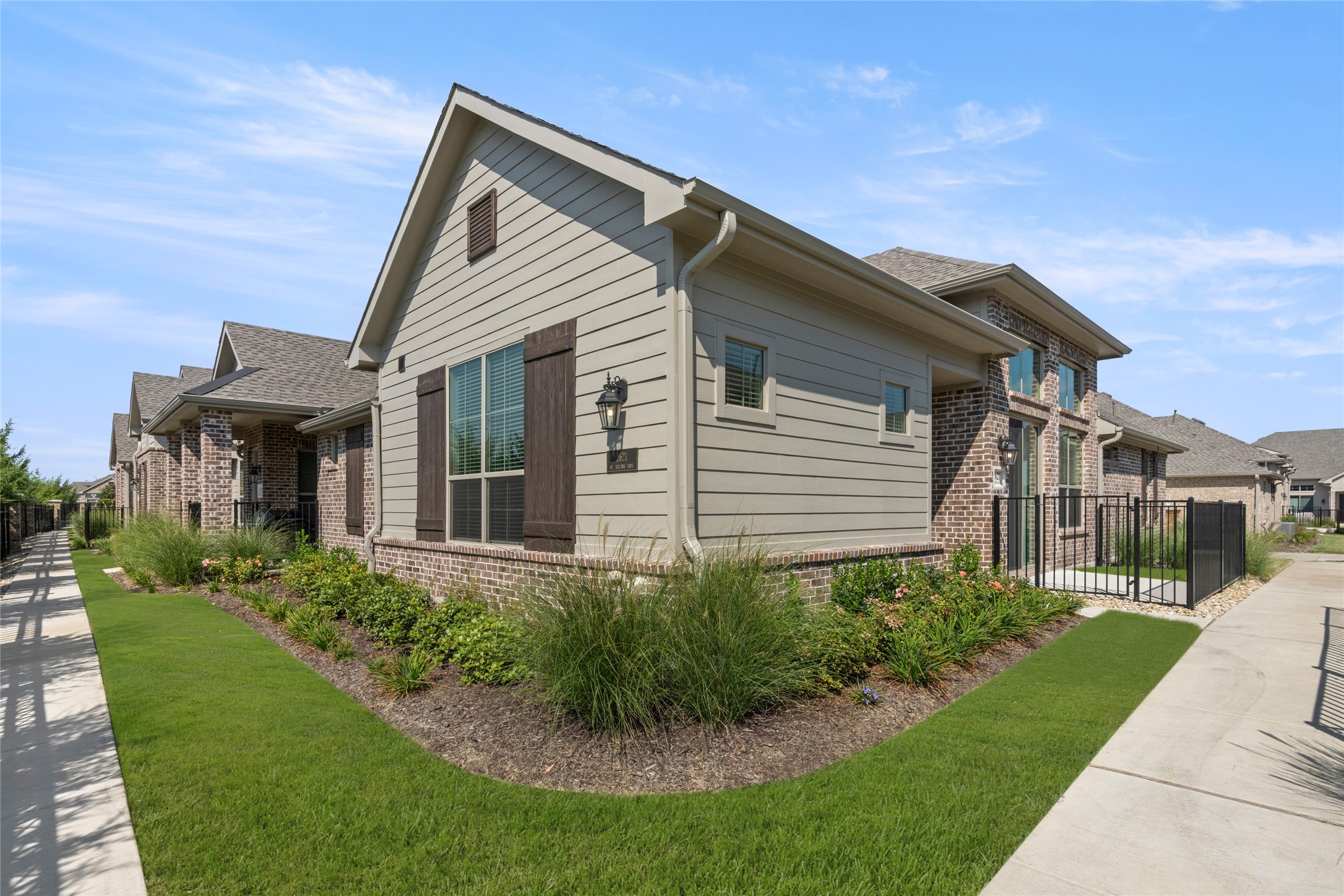 2621 Street Helena Lane Grand Prairie TX 75054