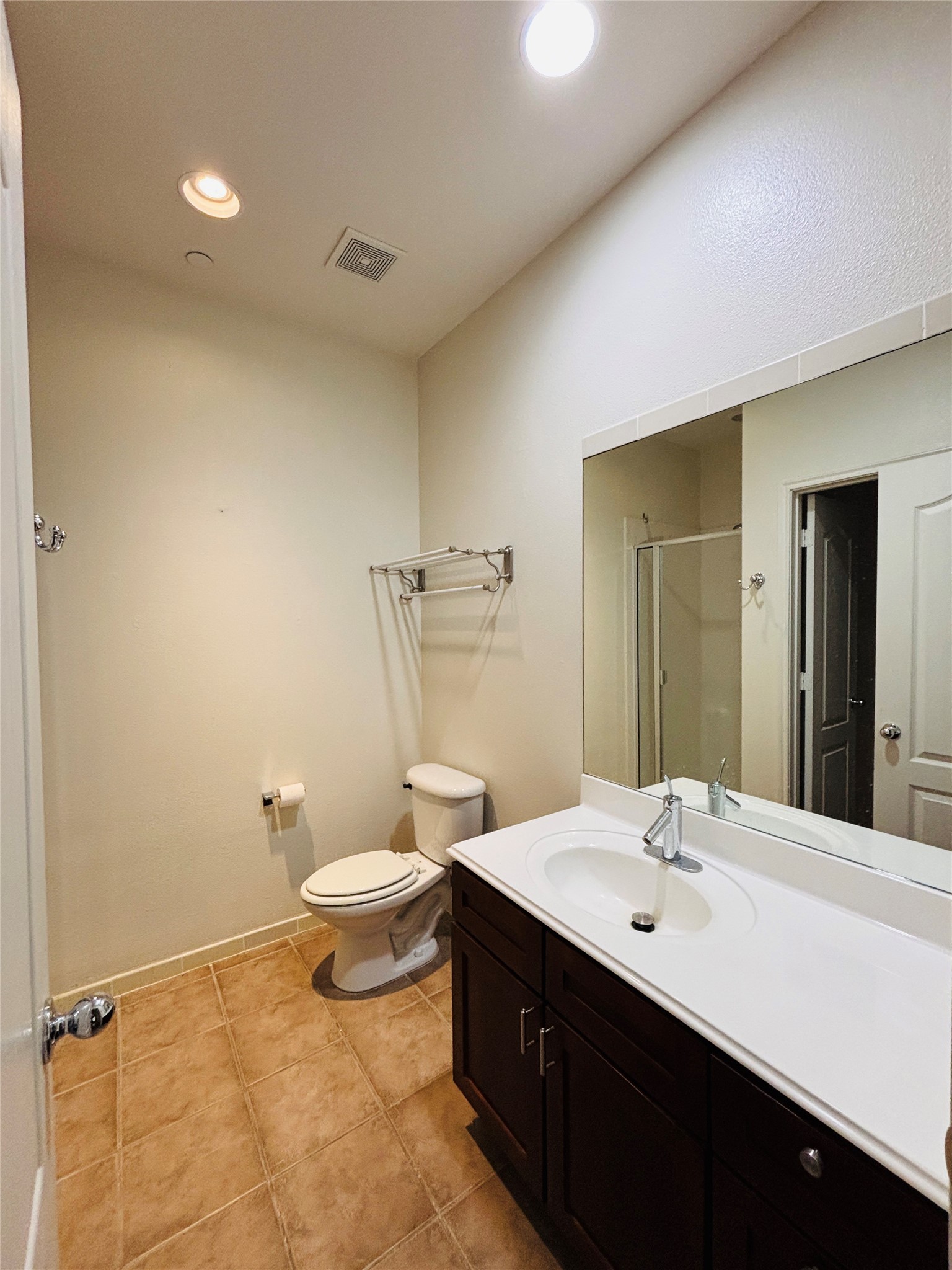 15727 Seabolt Place Addison TX 75001
