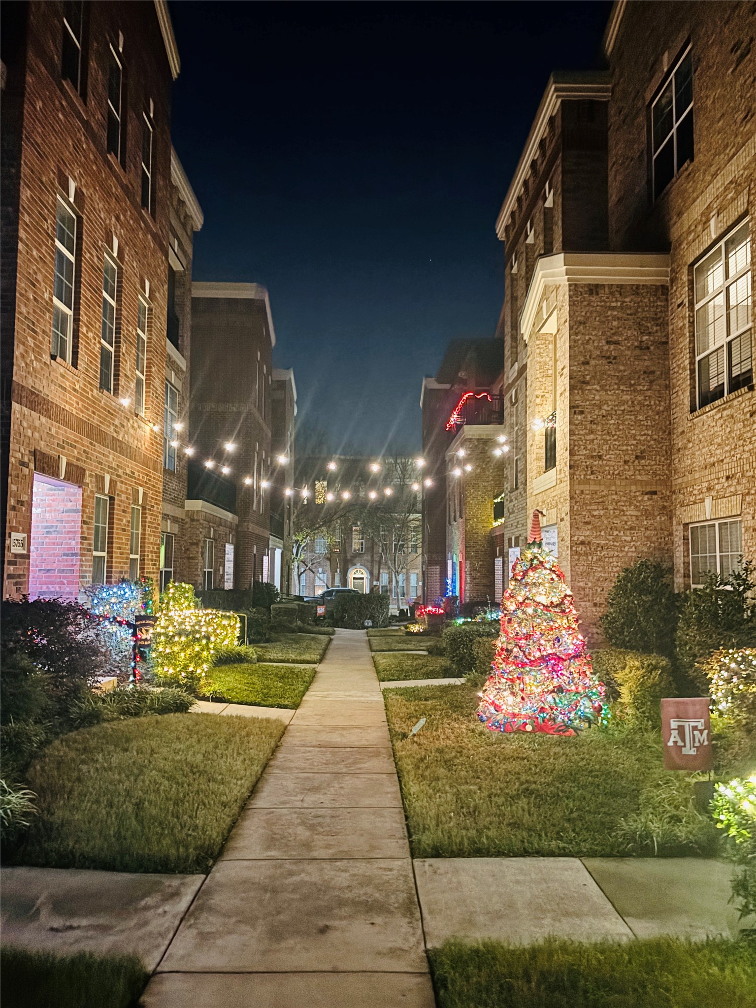 15727 Seabolt Place Addison TX 75001