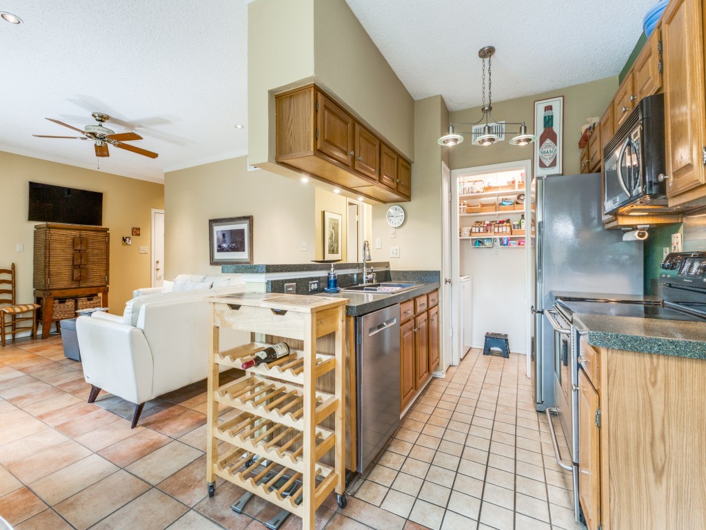 7151 Gaston Avenue Dallas TX 75214