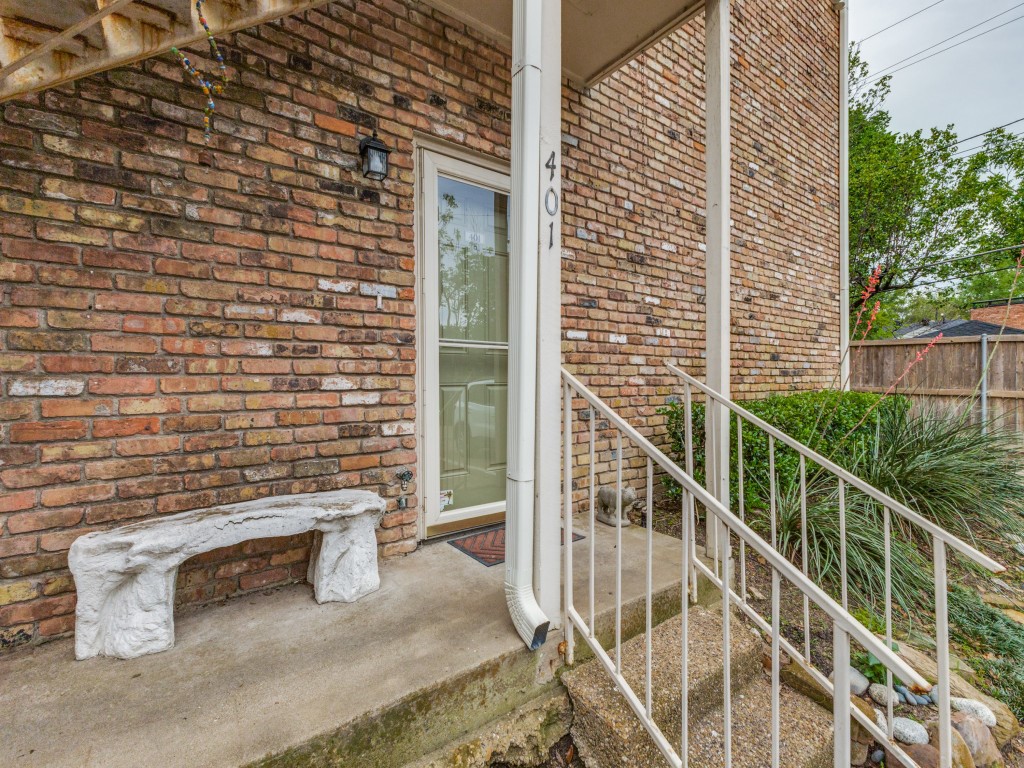7151 Gaston Avenue Dallas TX 75214