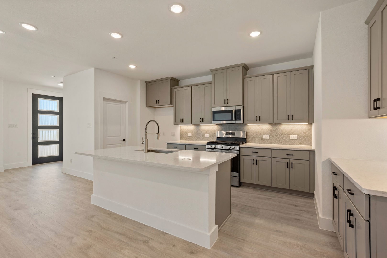 4513 Lamplights Drive Celina TX 75078