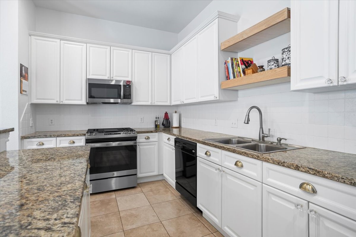 6113 Portrush Drive Fort Worth TX 76116