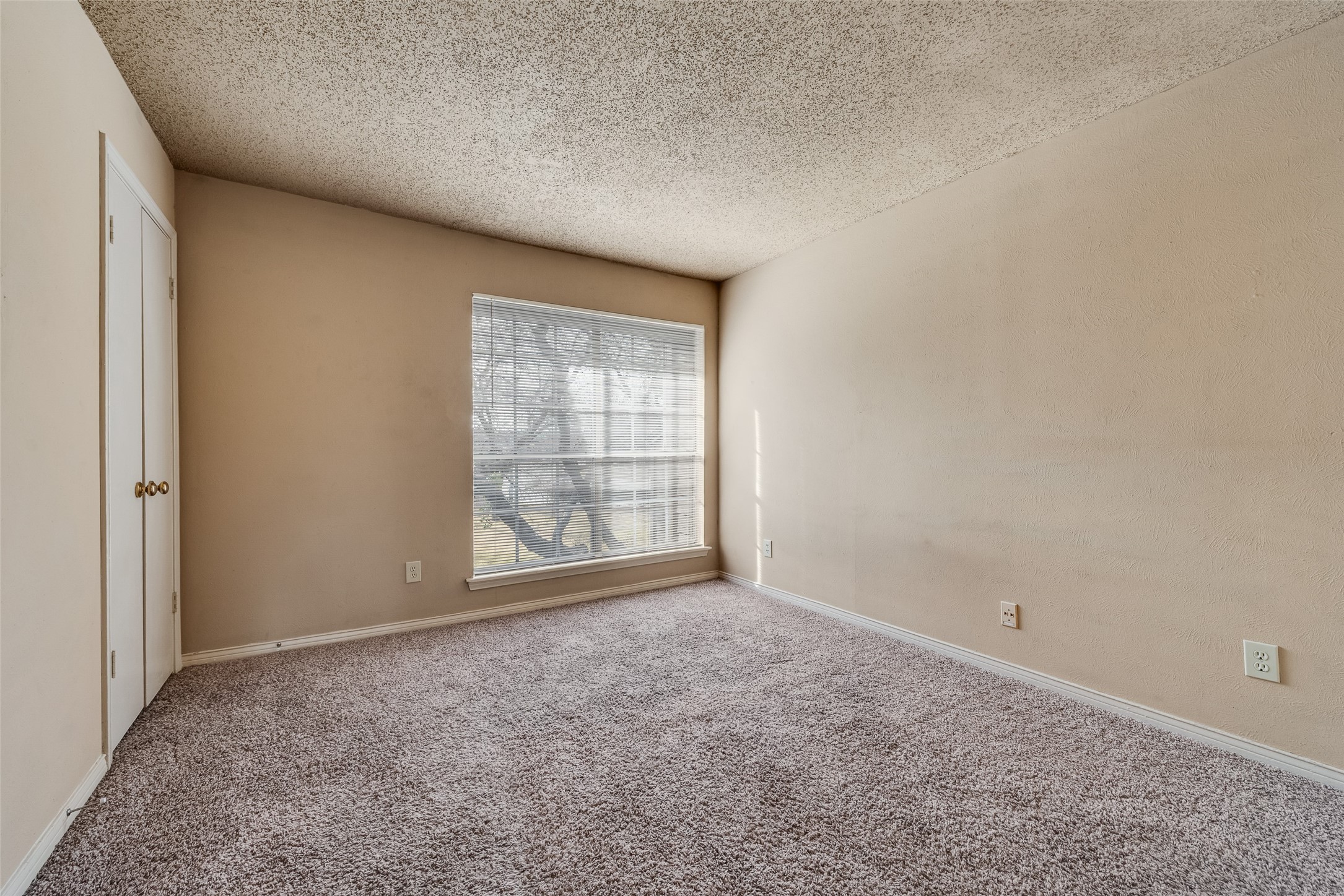 9801 Royal Lane Dallas TX 75231