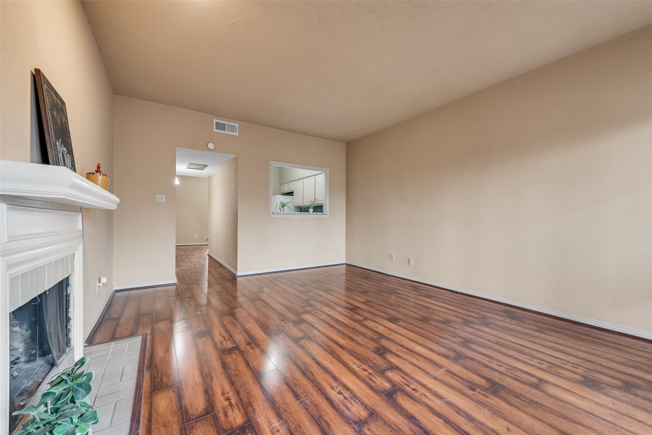 9801 Royal Lane Dallas TX 75231